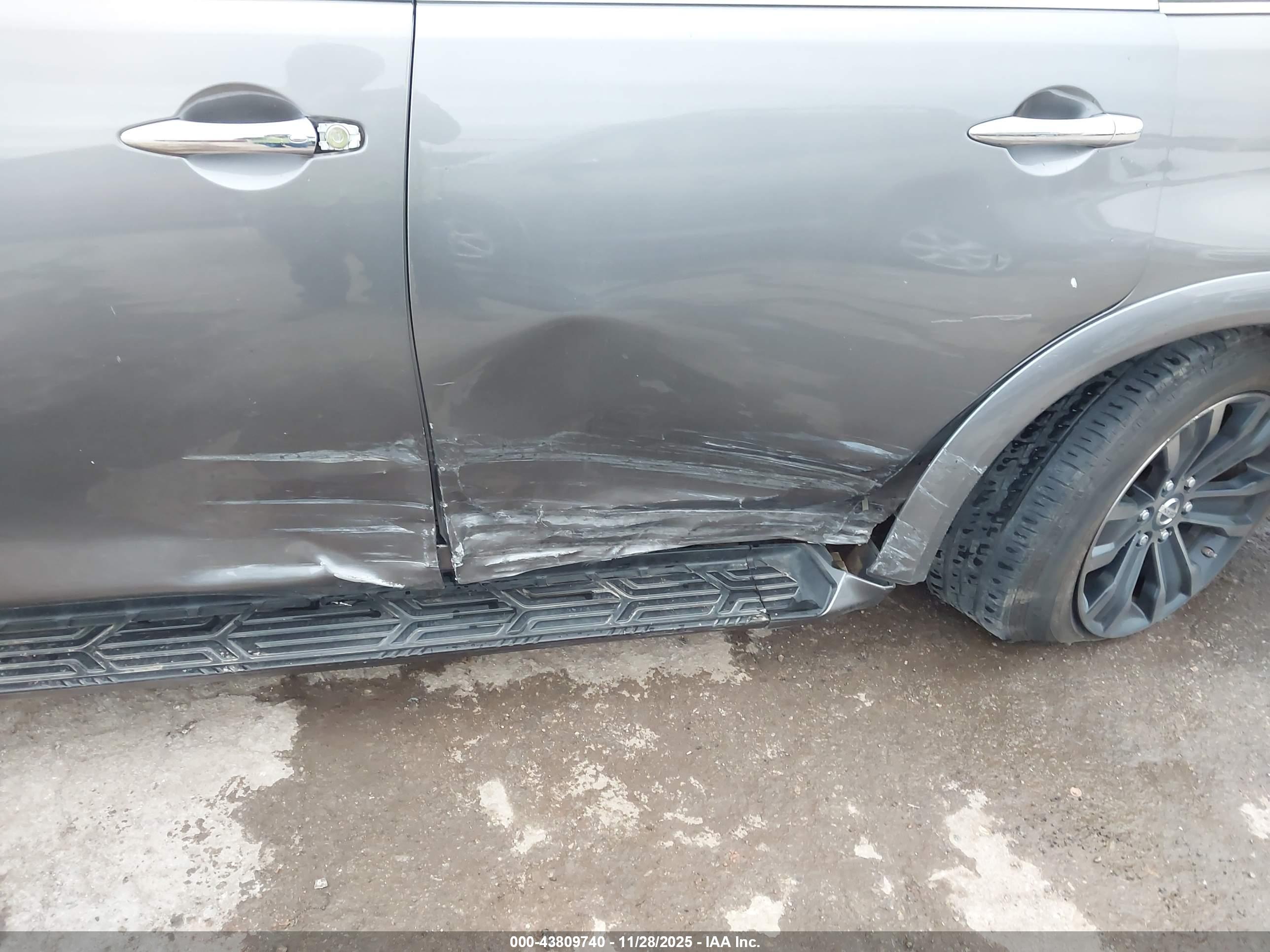 NISSAN ARMADA image 6