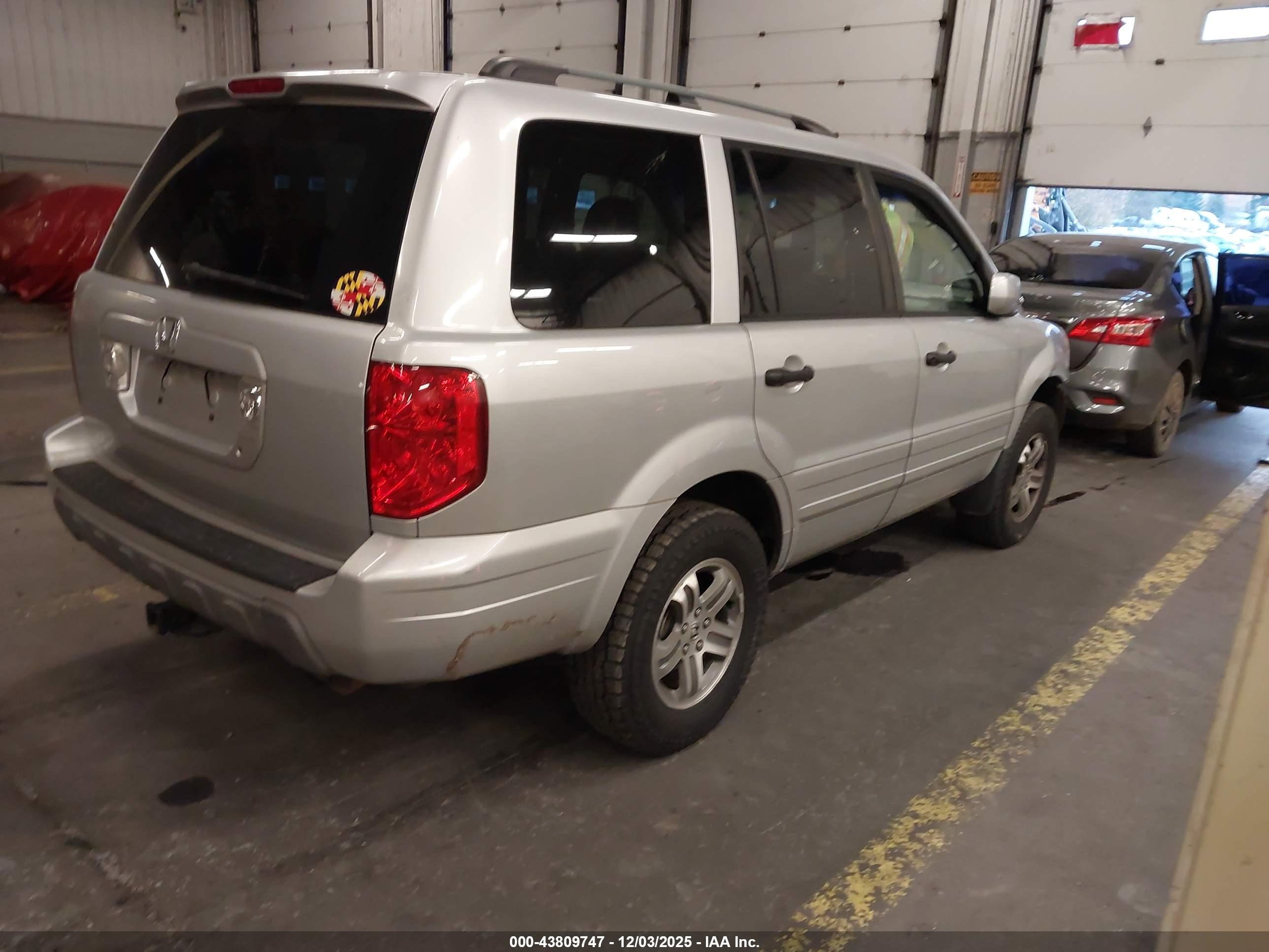 HONDA PILOT image 4