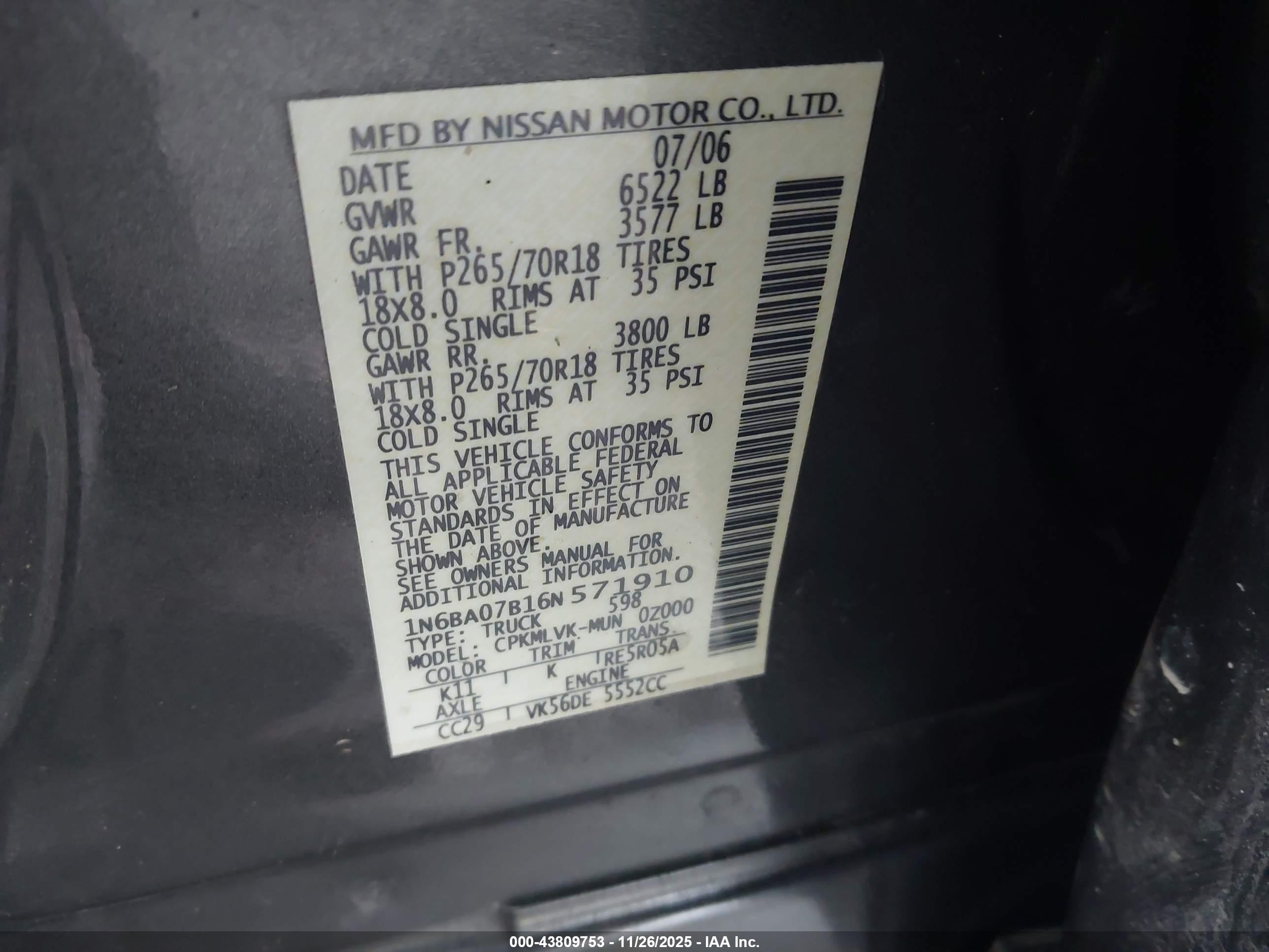 NISSAN TITAN image 9