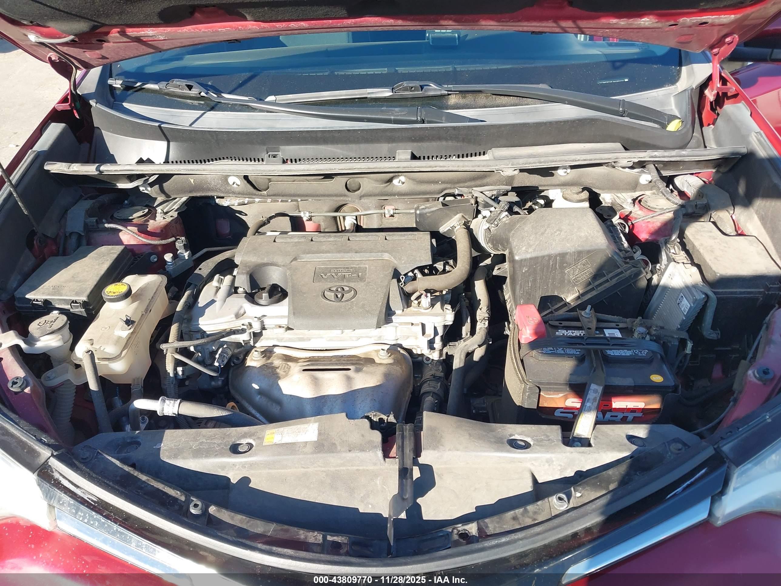 TOYOTA RAV4 image 10