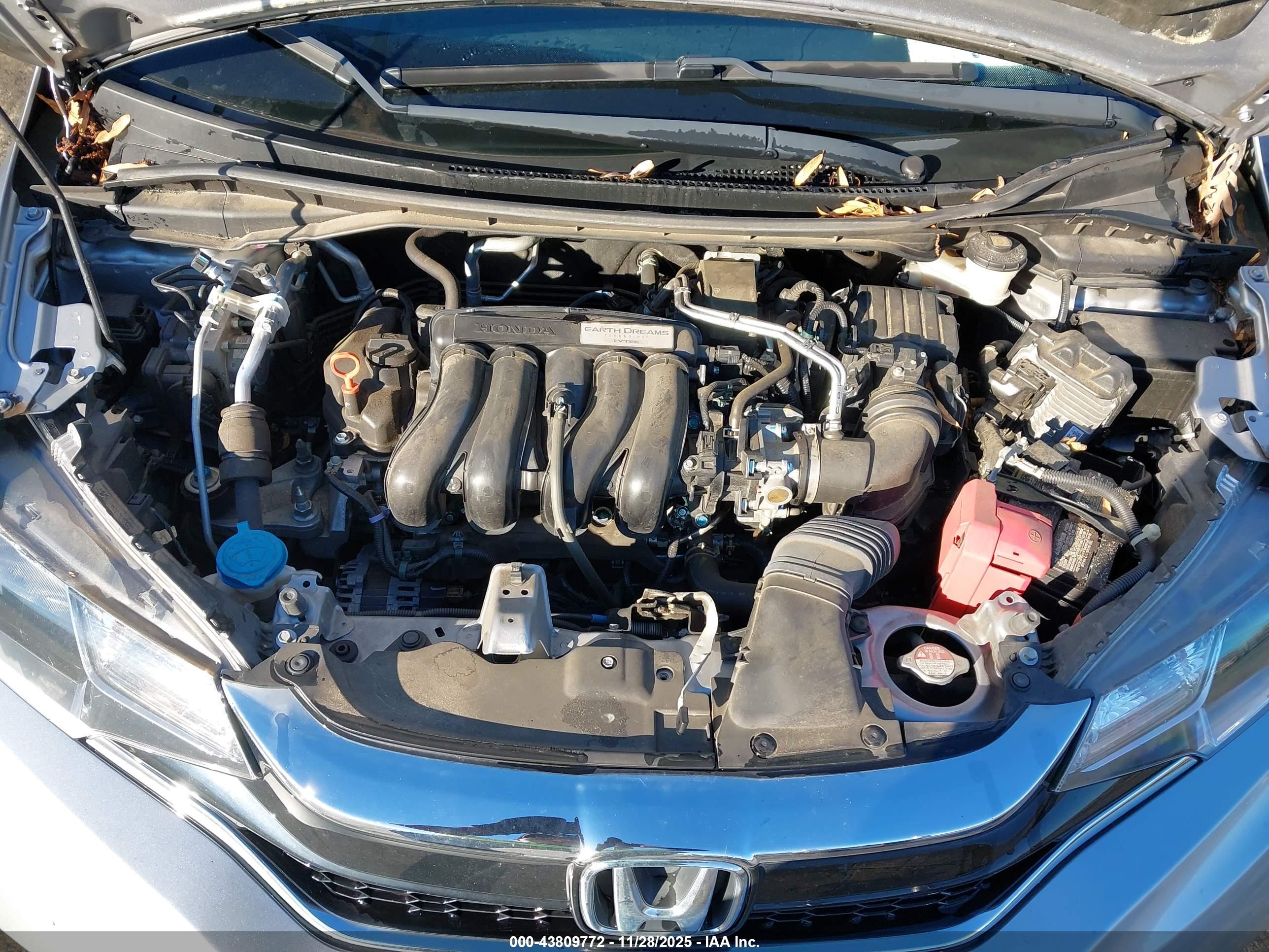 HONDA FIT image 10