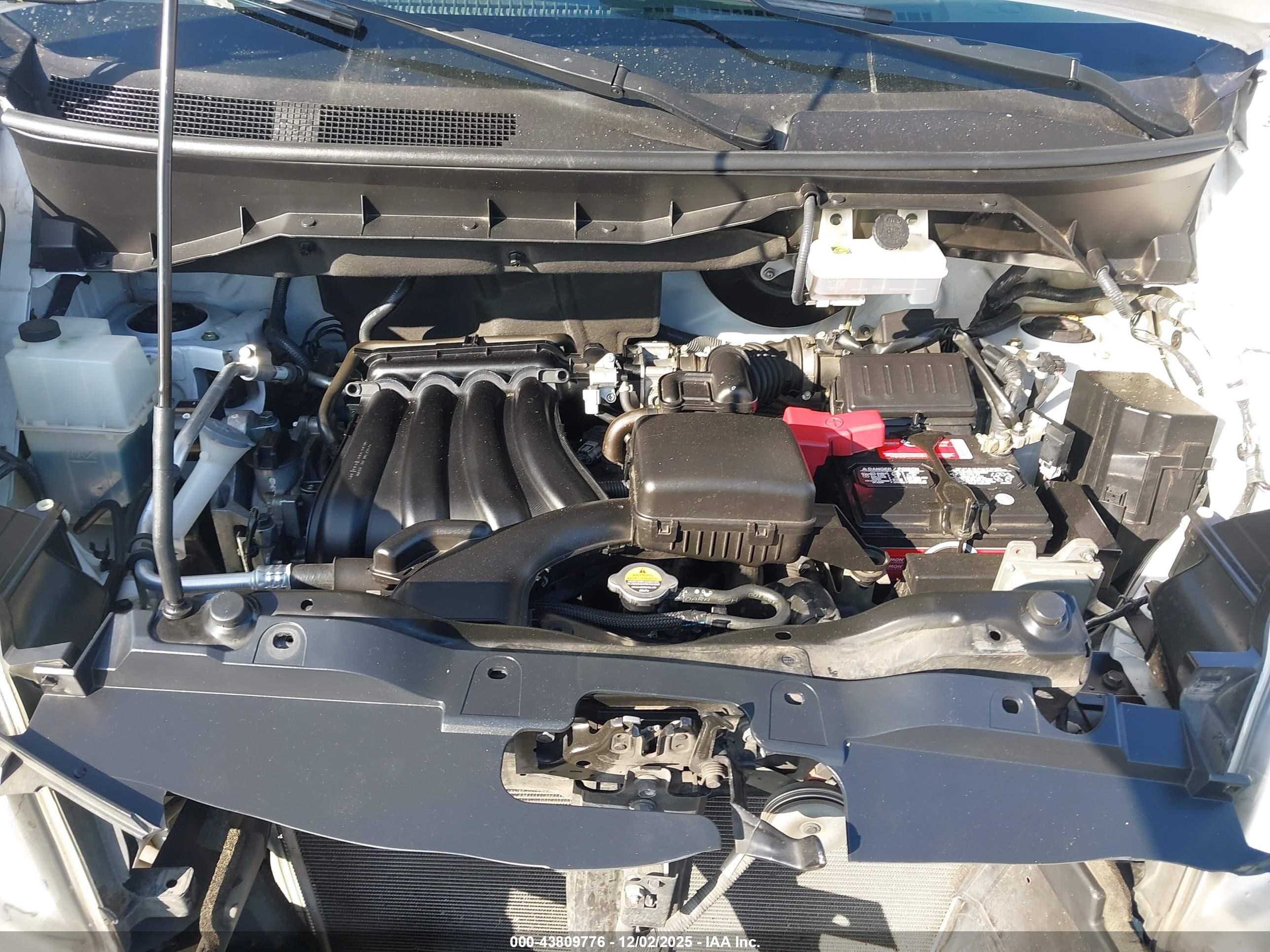 NISSAN NV200 image 10
