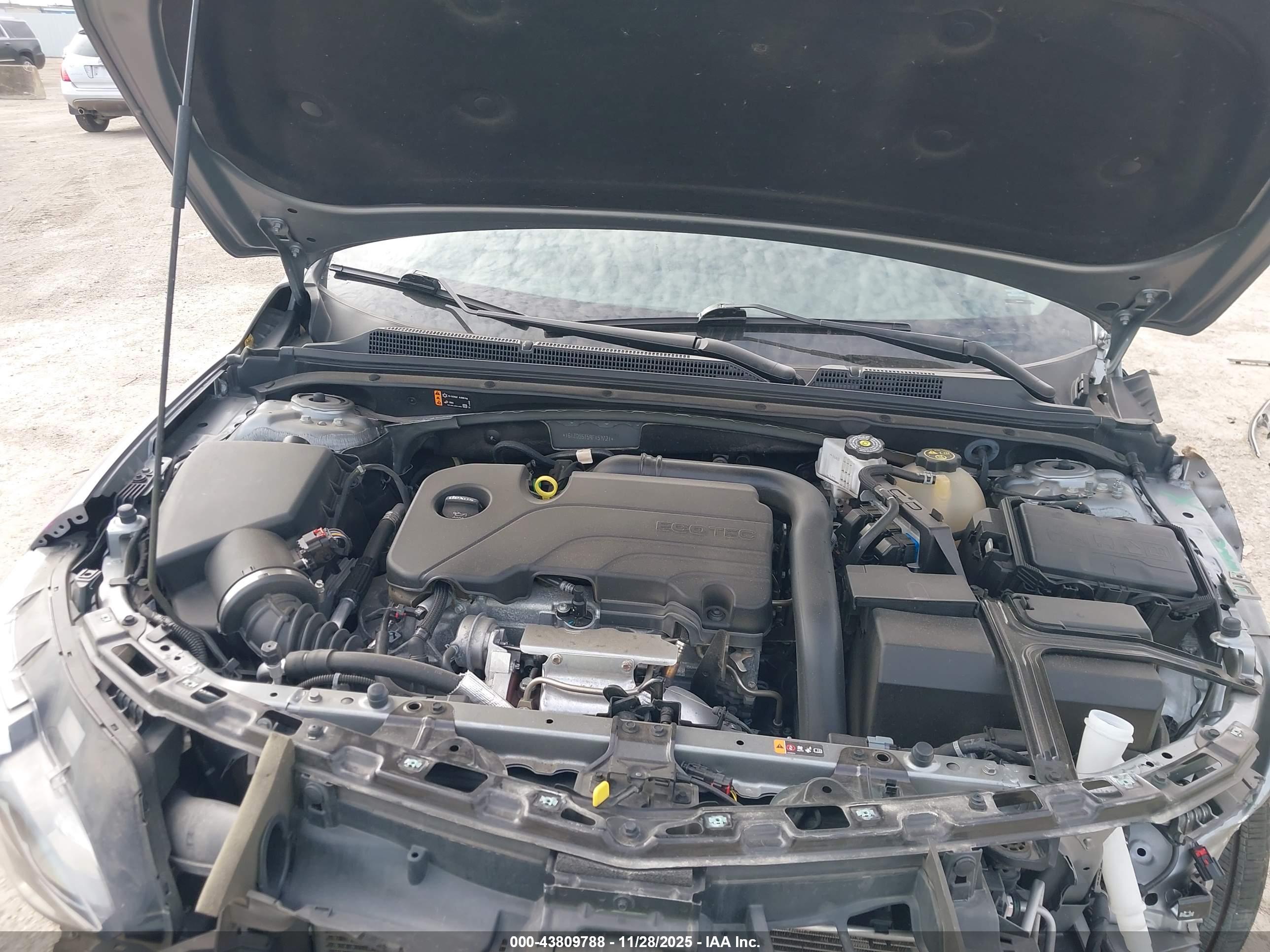 CHEVROLET MALIBU image 10