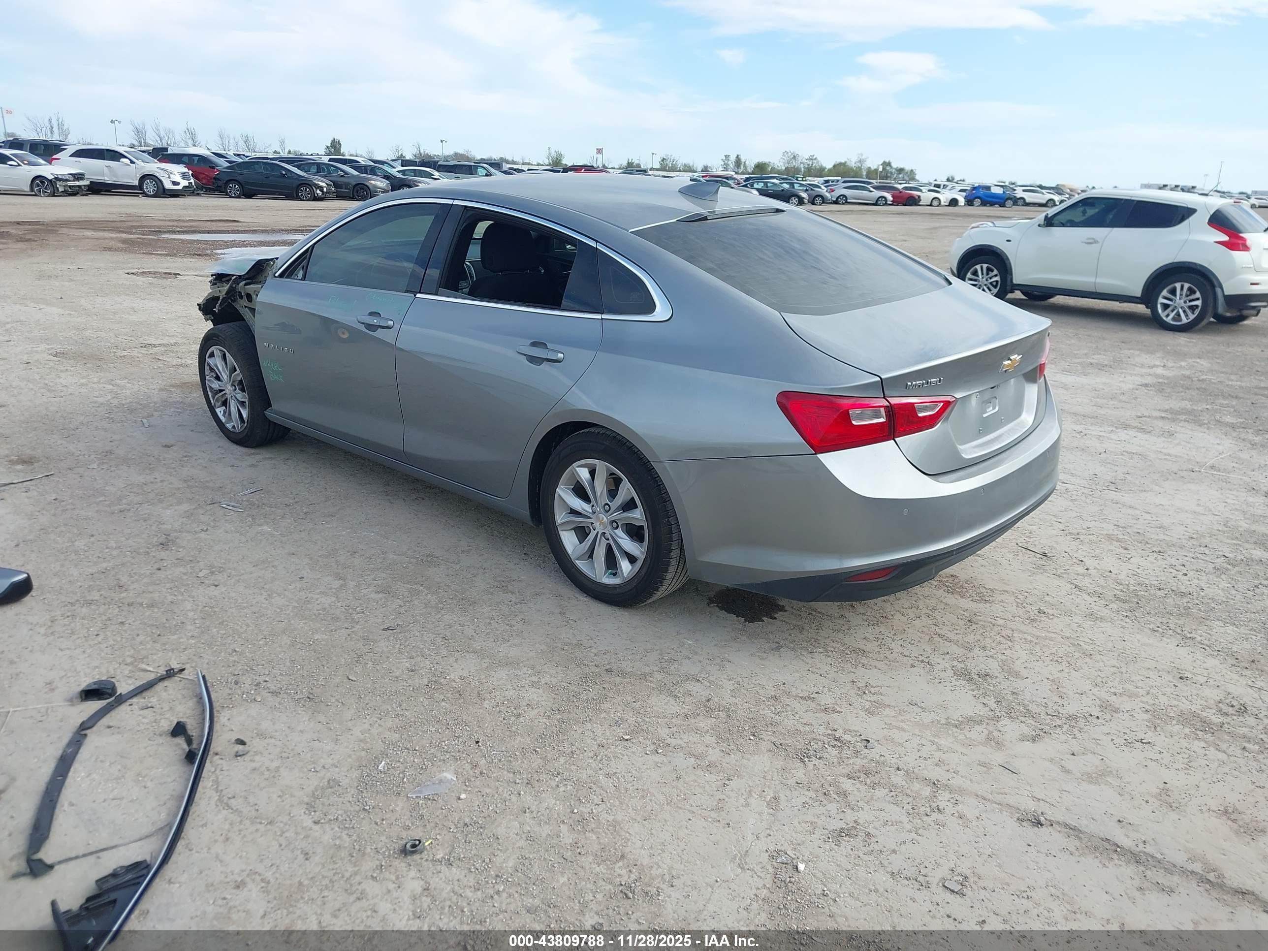 CHEVROLET MALIBU image 3