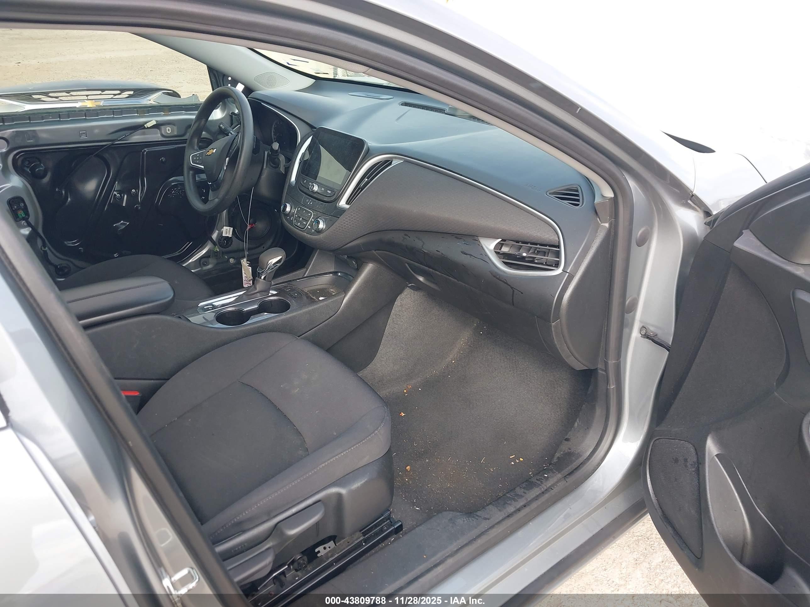 CHEVROLET MALIBU image 5