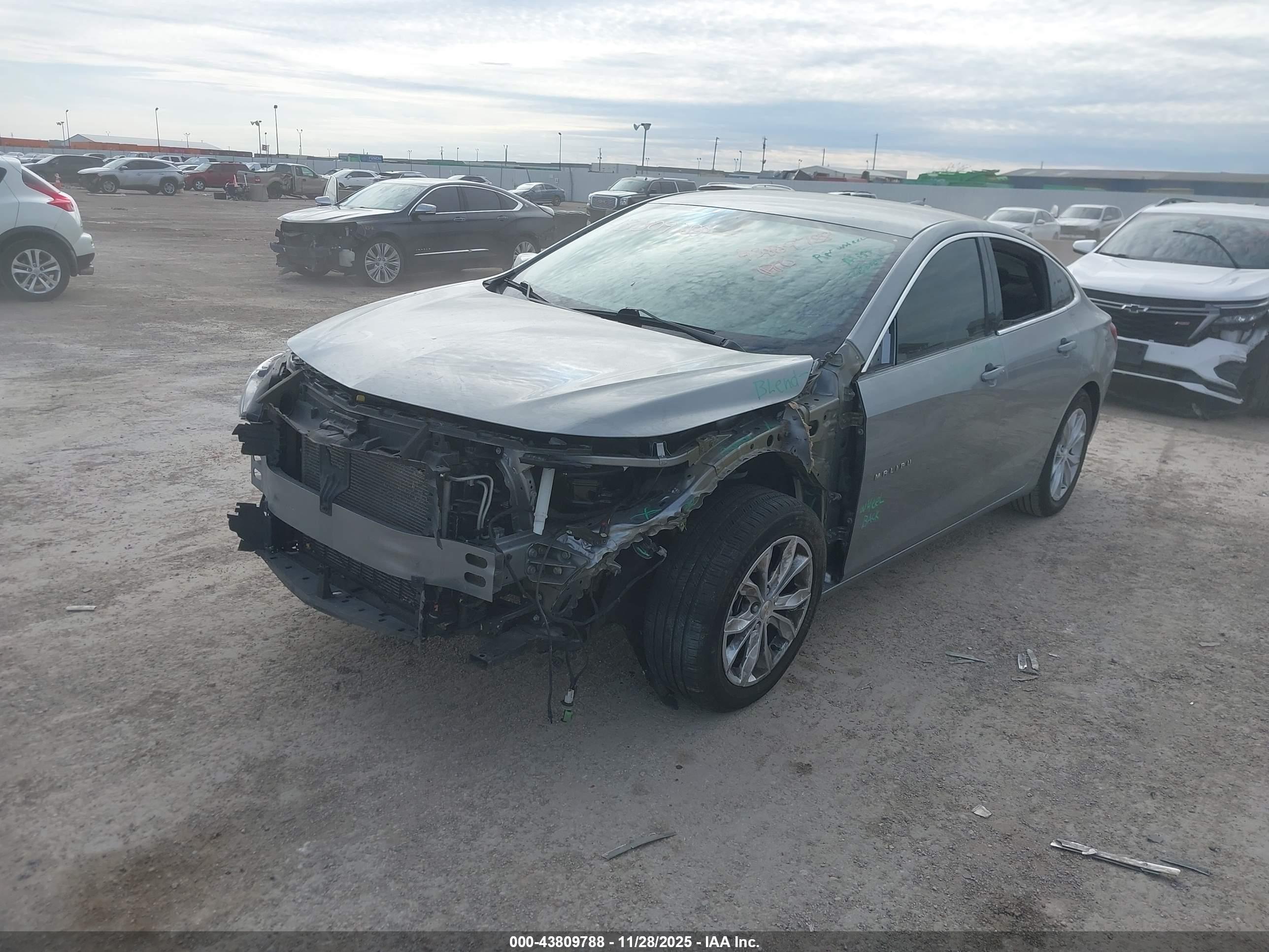 CHEVROLET MALIBU image 6