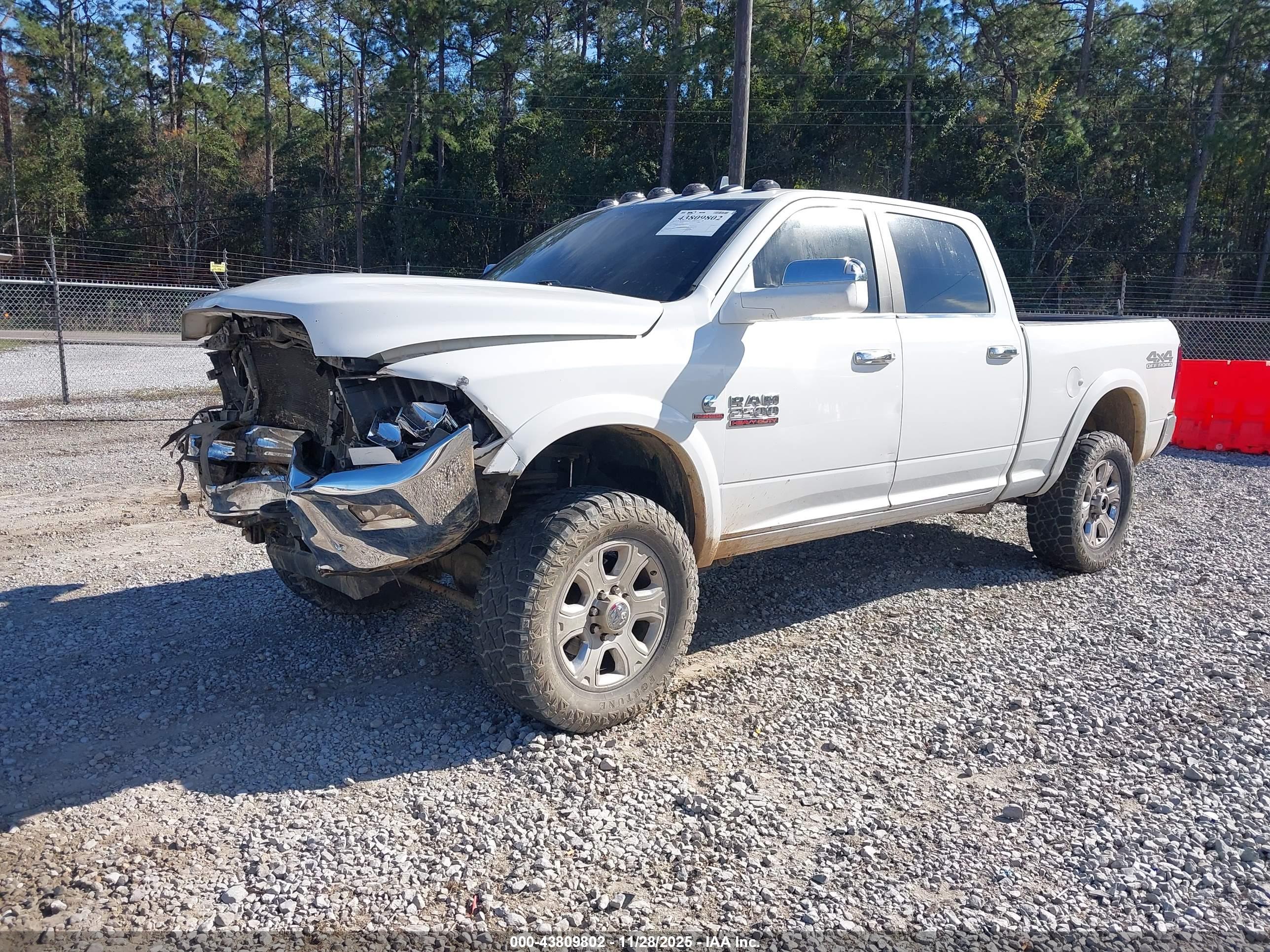 RAM 2500 image 2