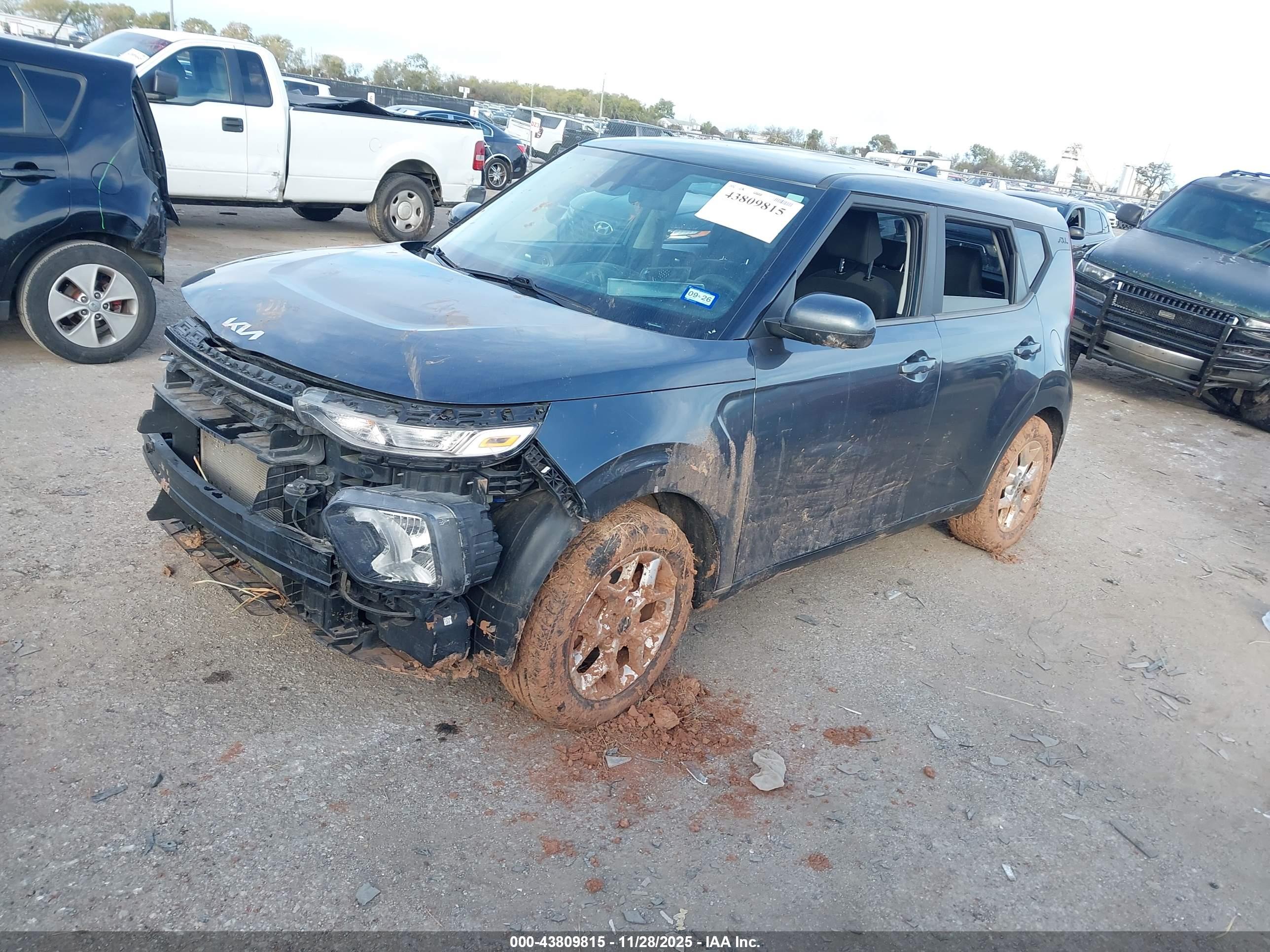 KIA SOUL image 2
