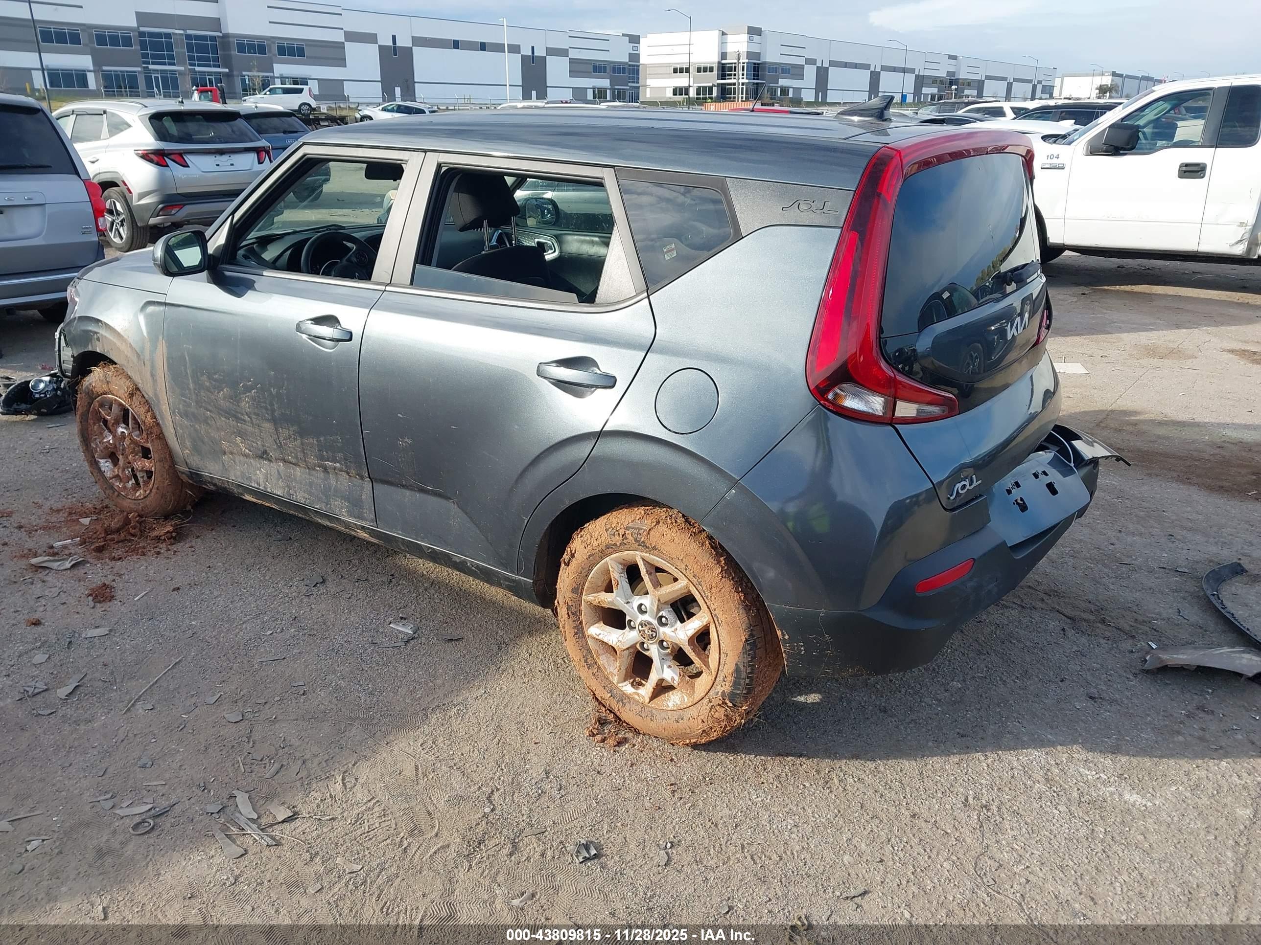 KIA SOUL image 3