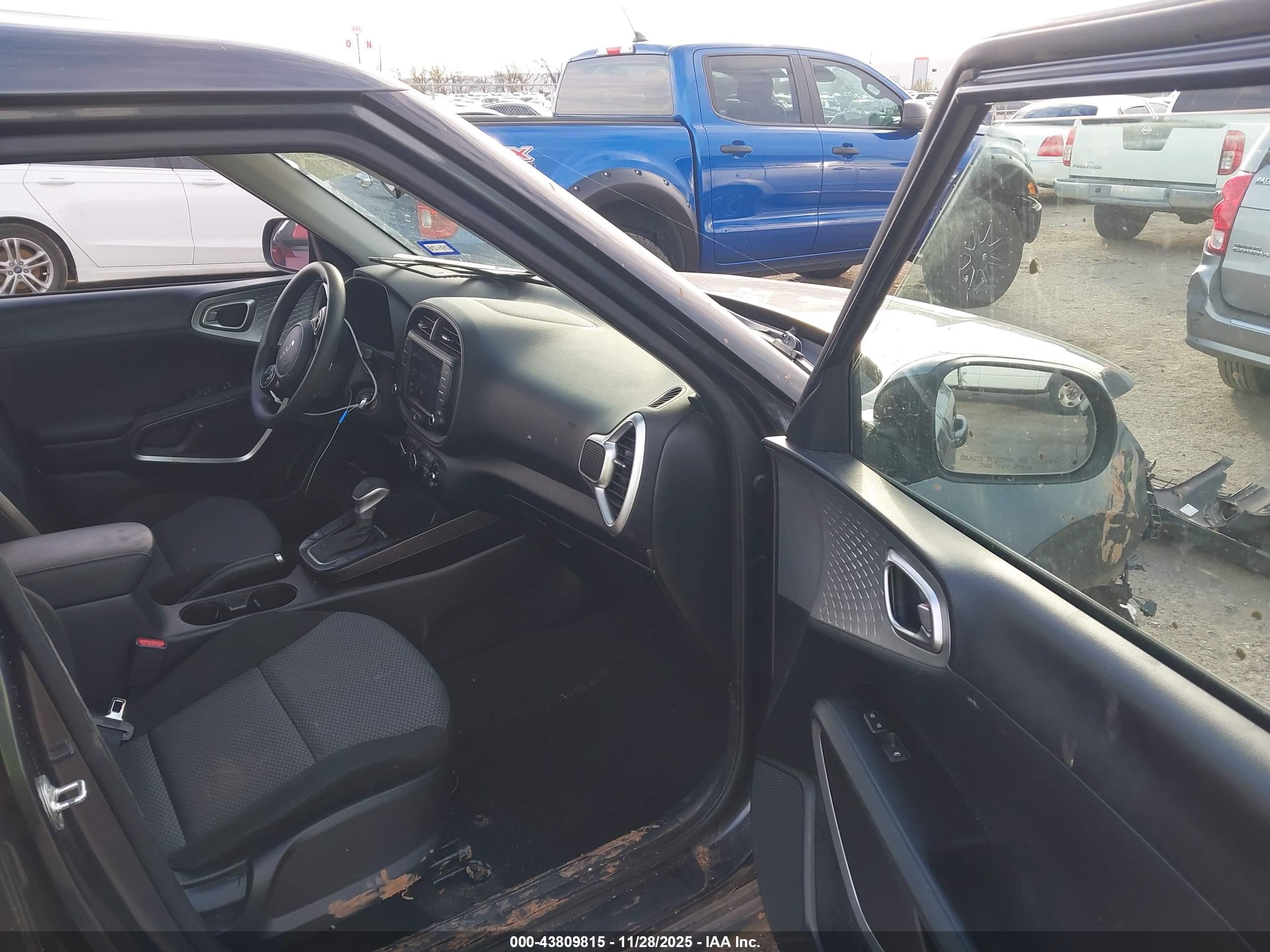 KIA SOUL image 5