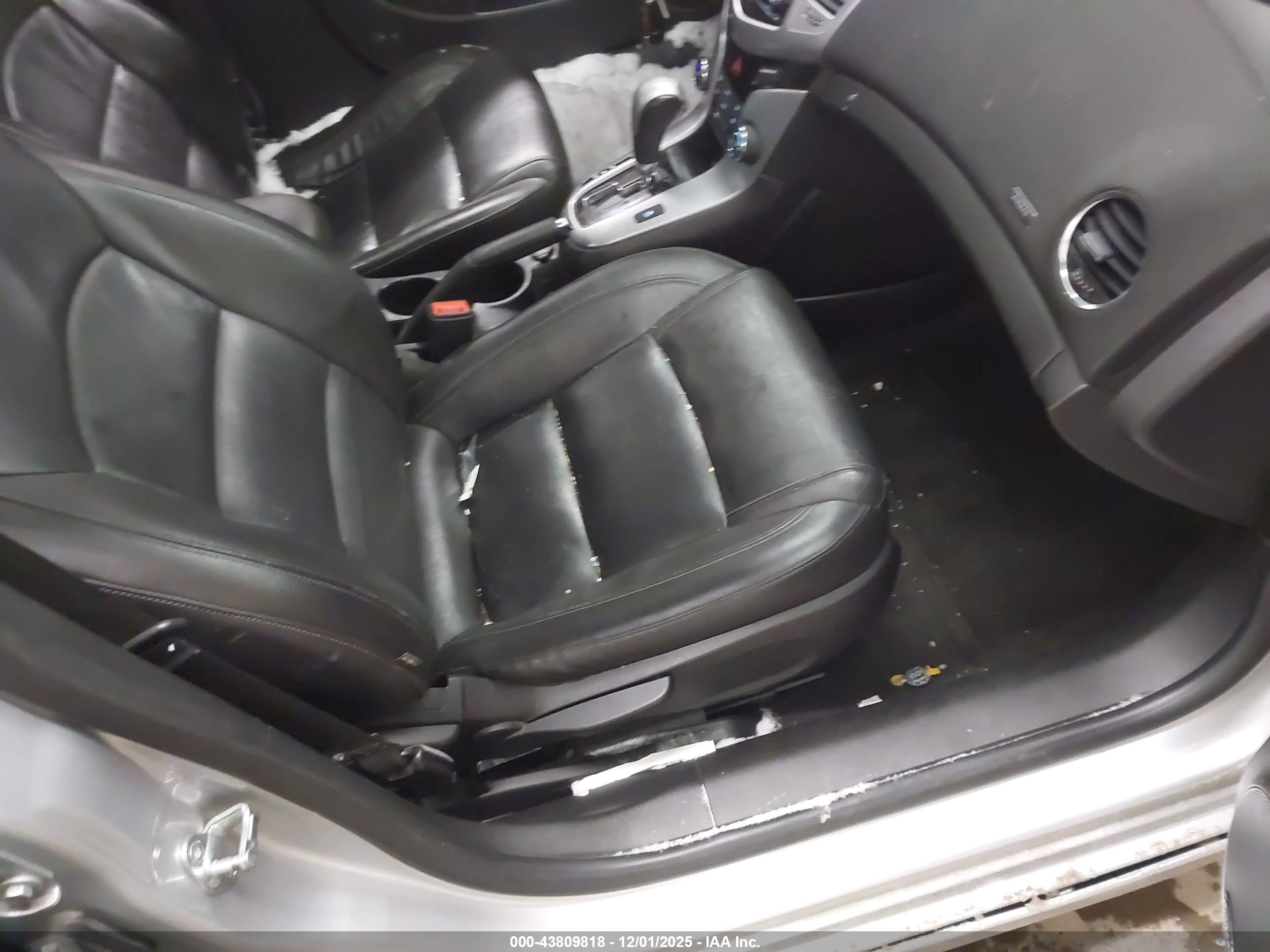 CHEVROLET CRUZE image 5