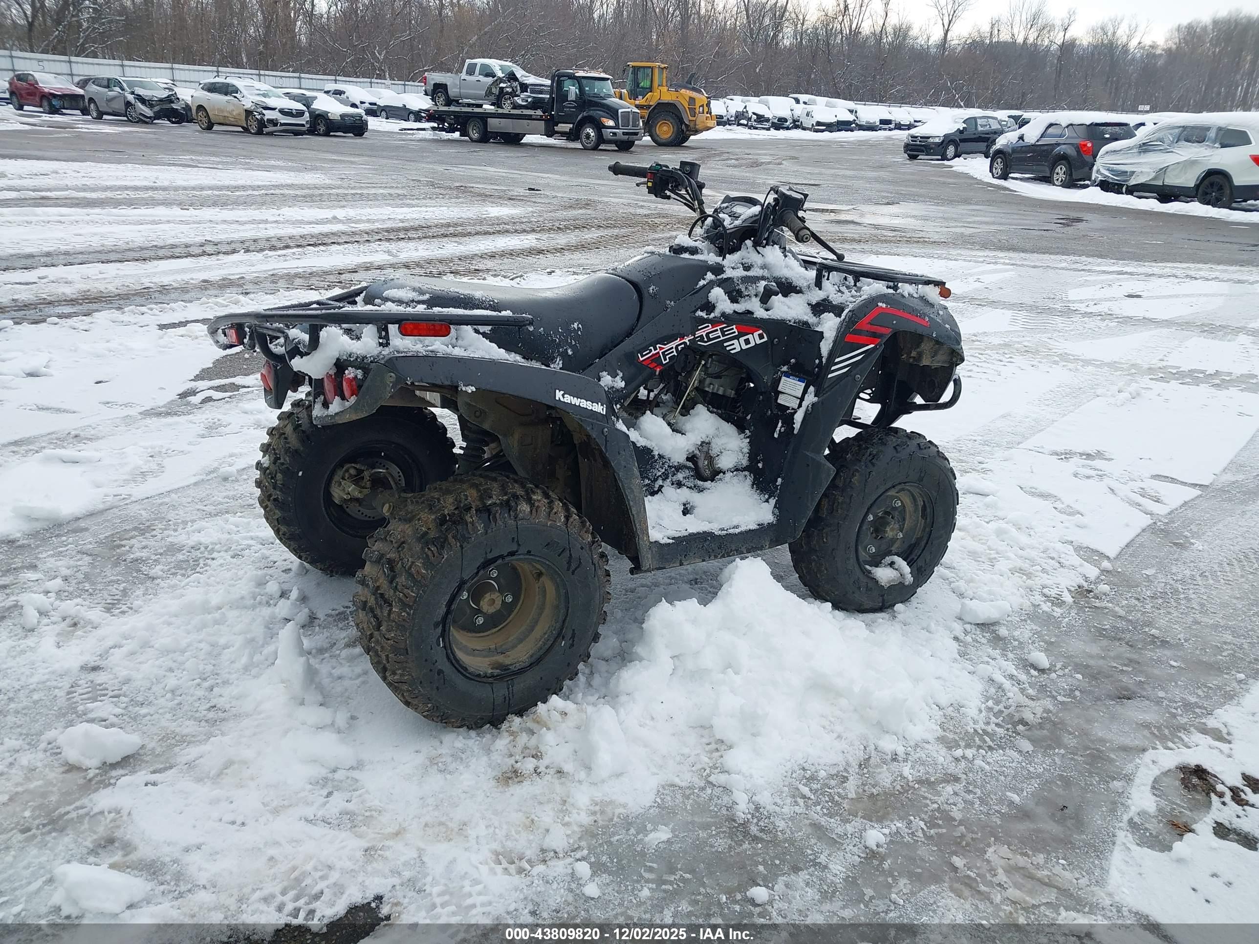 KAWASAKI KVF300 image 4