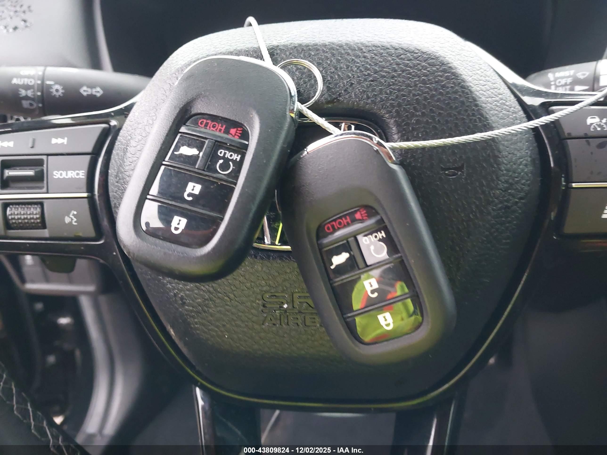 HONDA CIVIC image 11