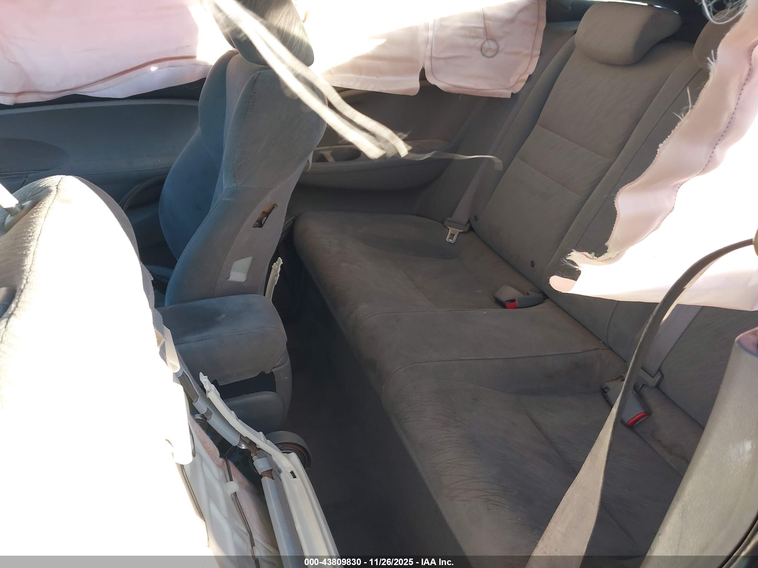 HONDA CIVIC image 8