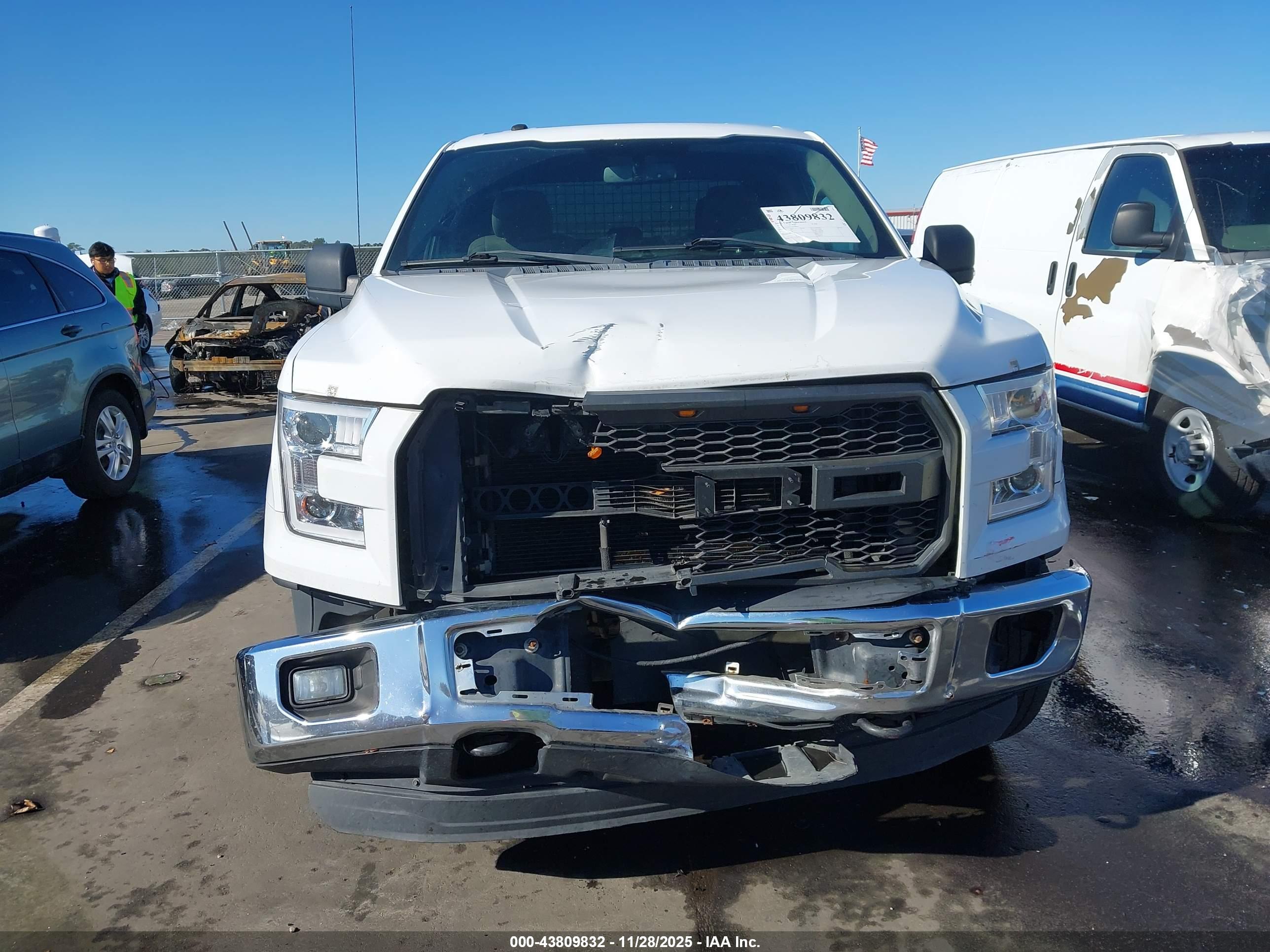 FORD F-150 image 6