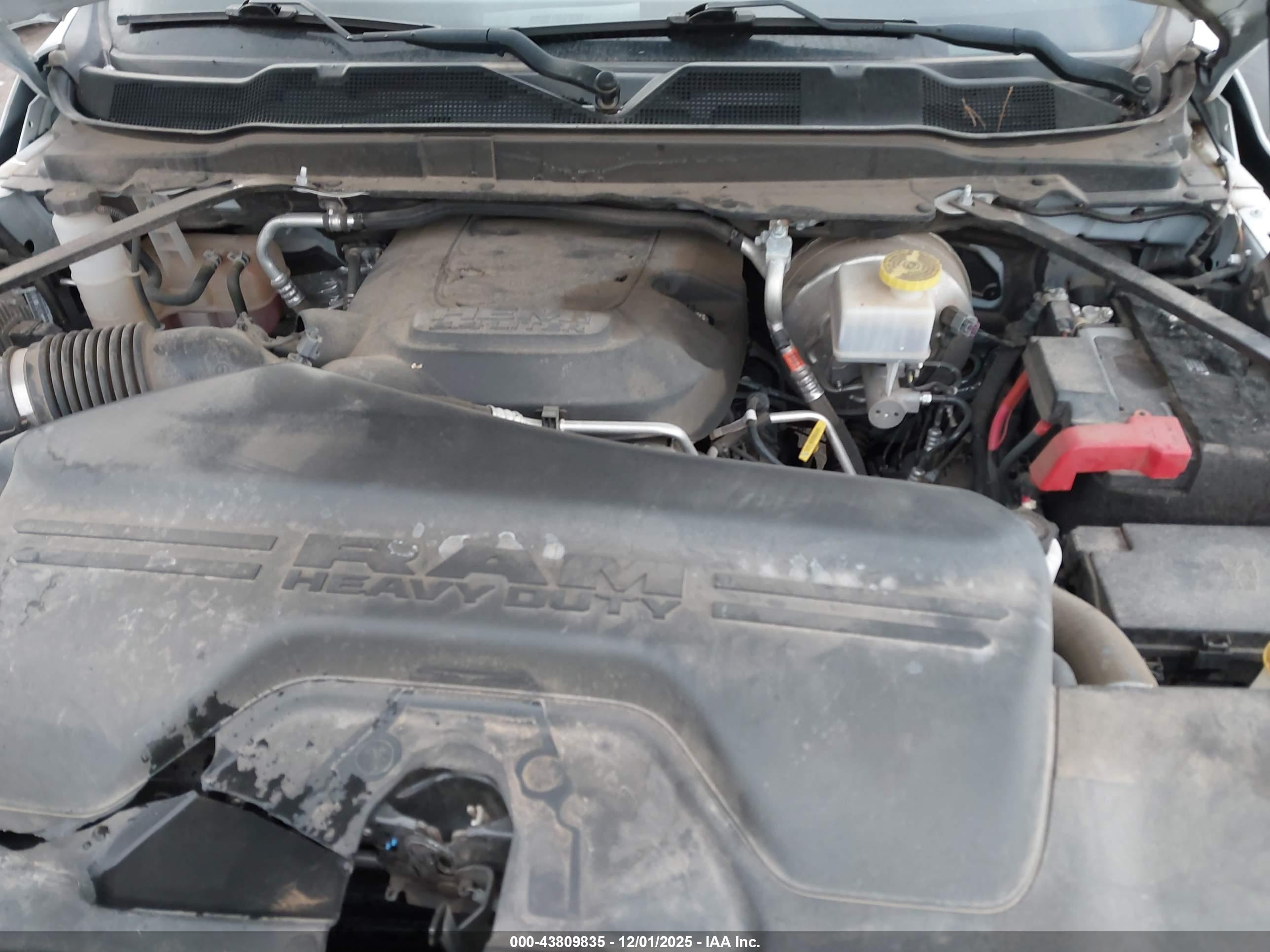 RAM 2500 image 10