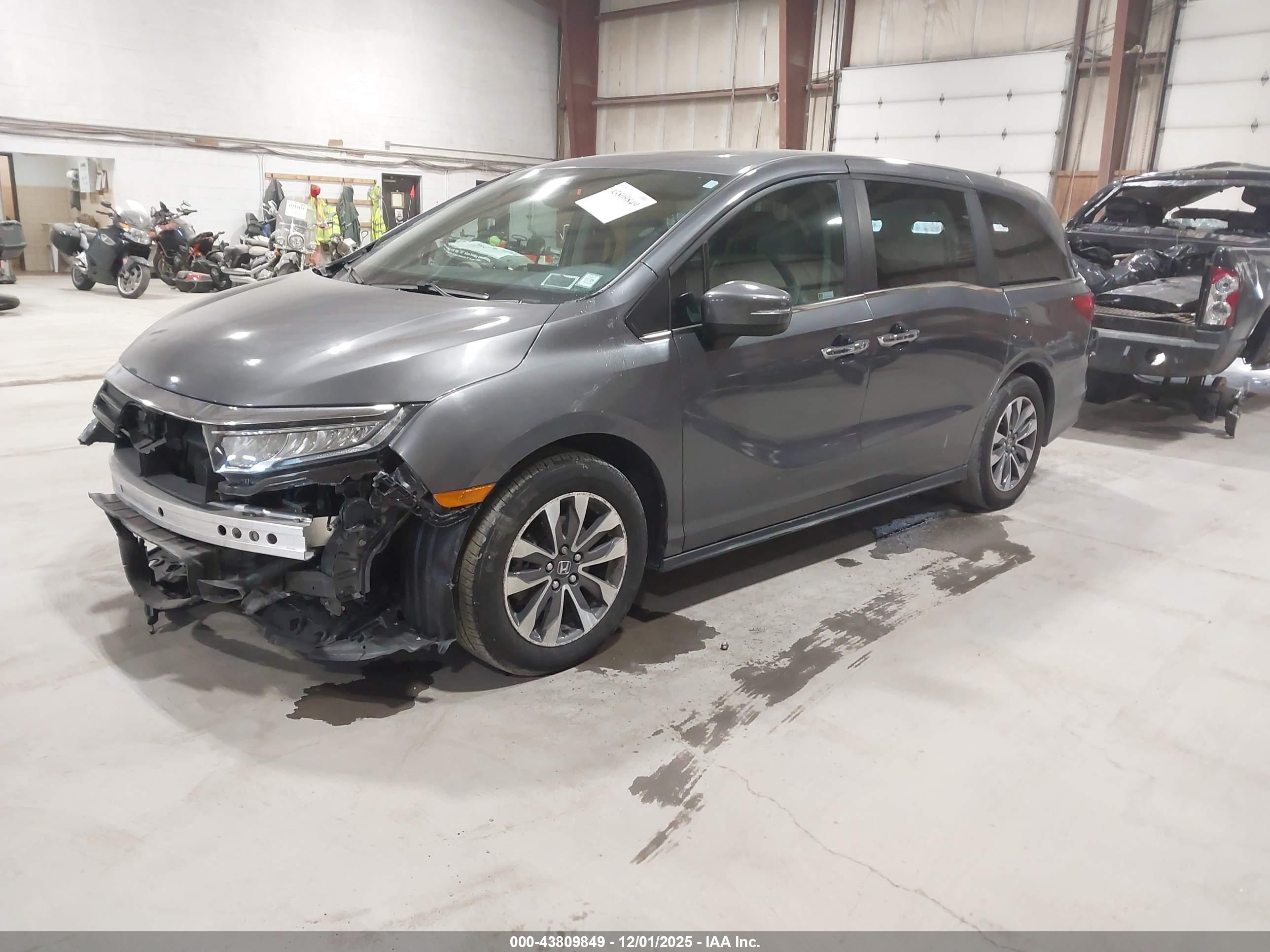 HONDA ODYSSEY image 2