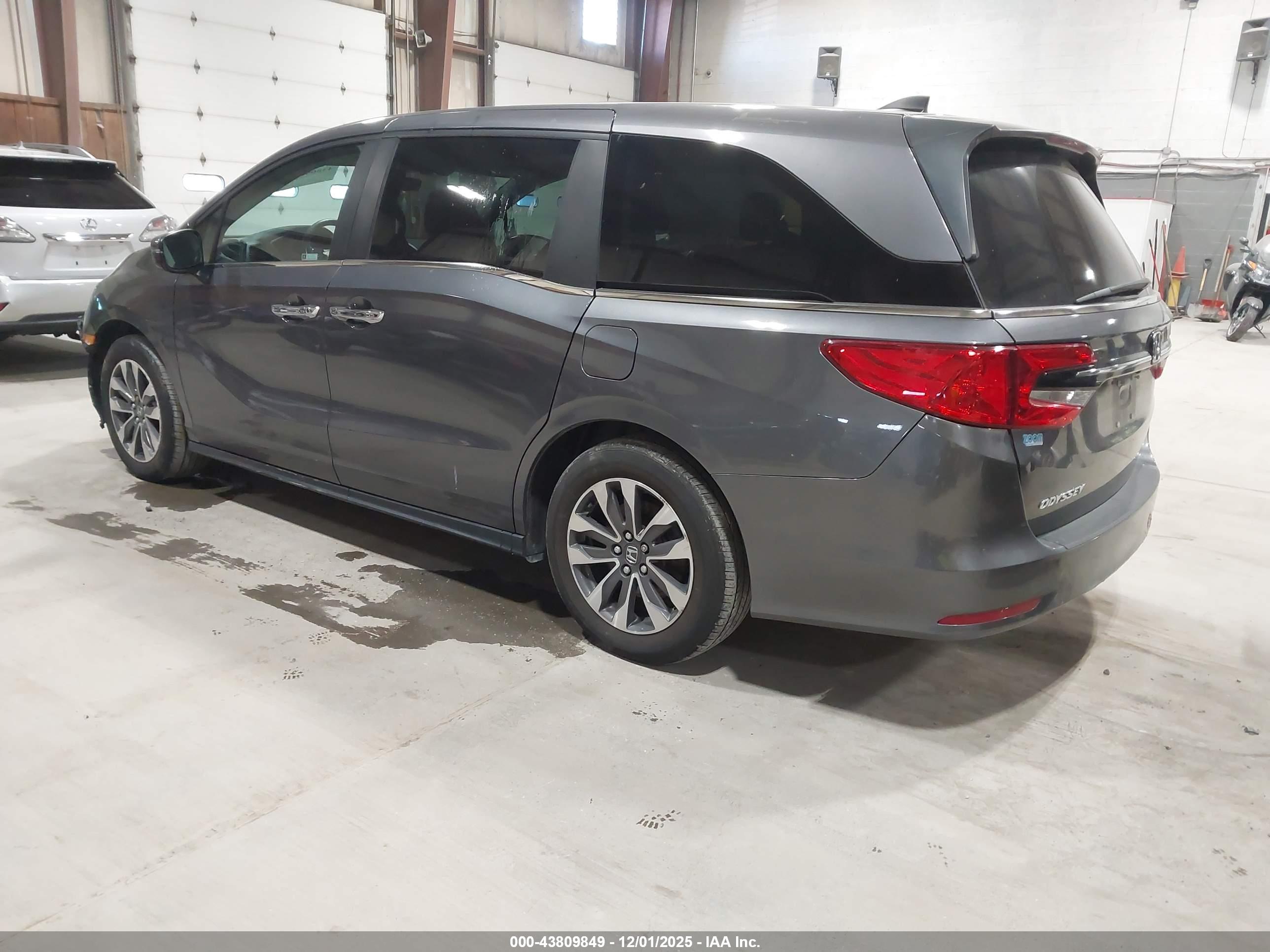 HONDA ODYSSEY image 3