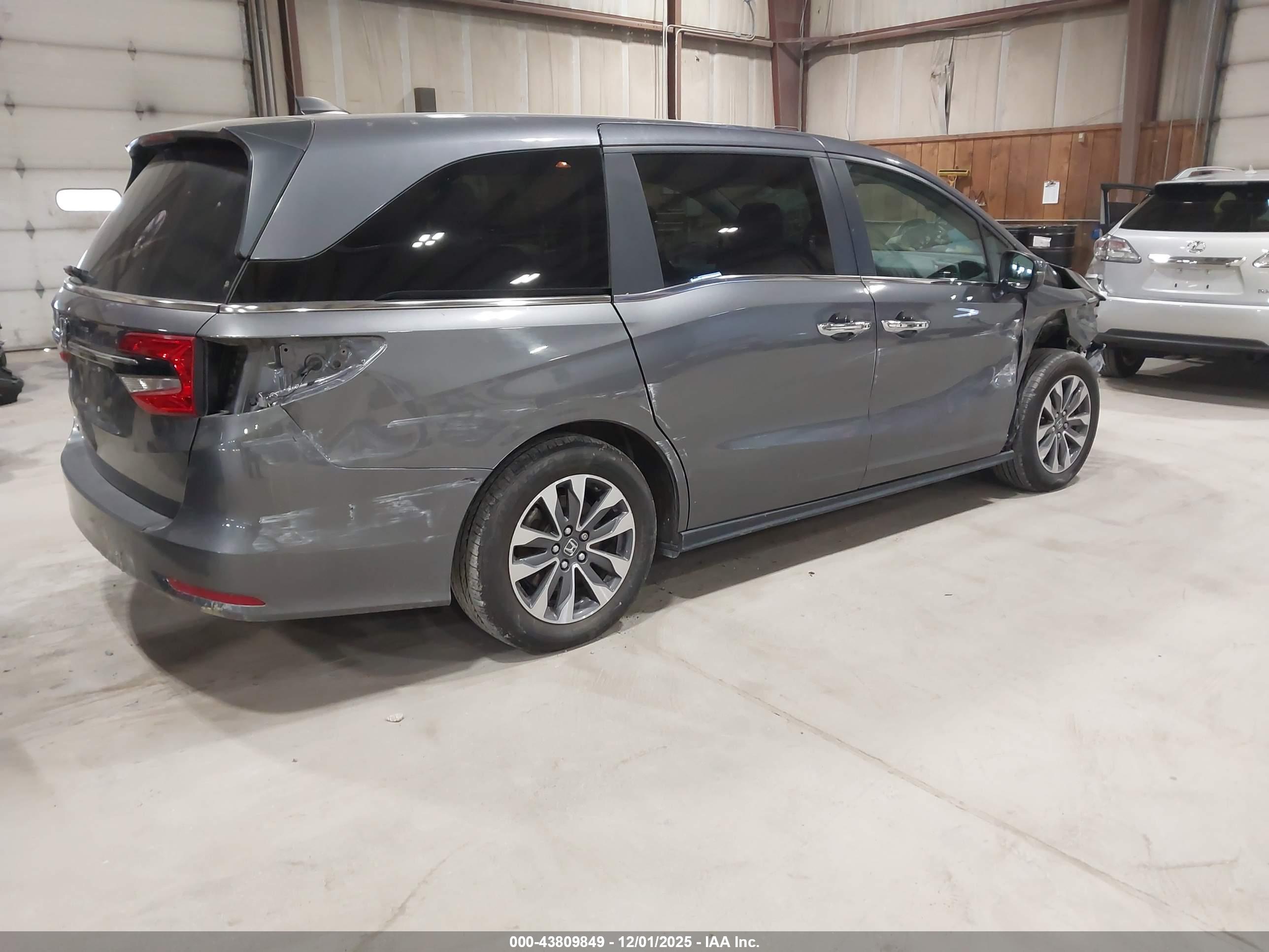 HONDA ODYSSEY image 4