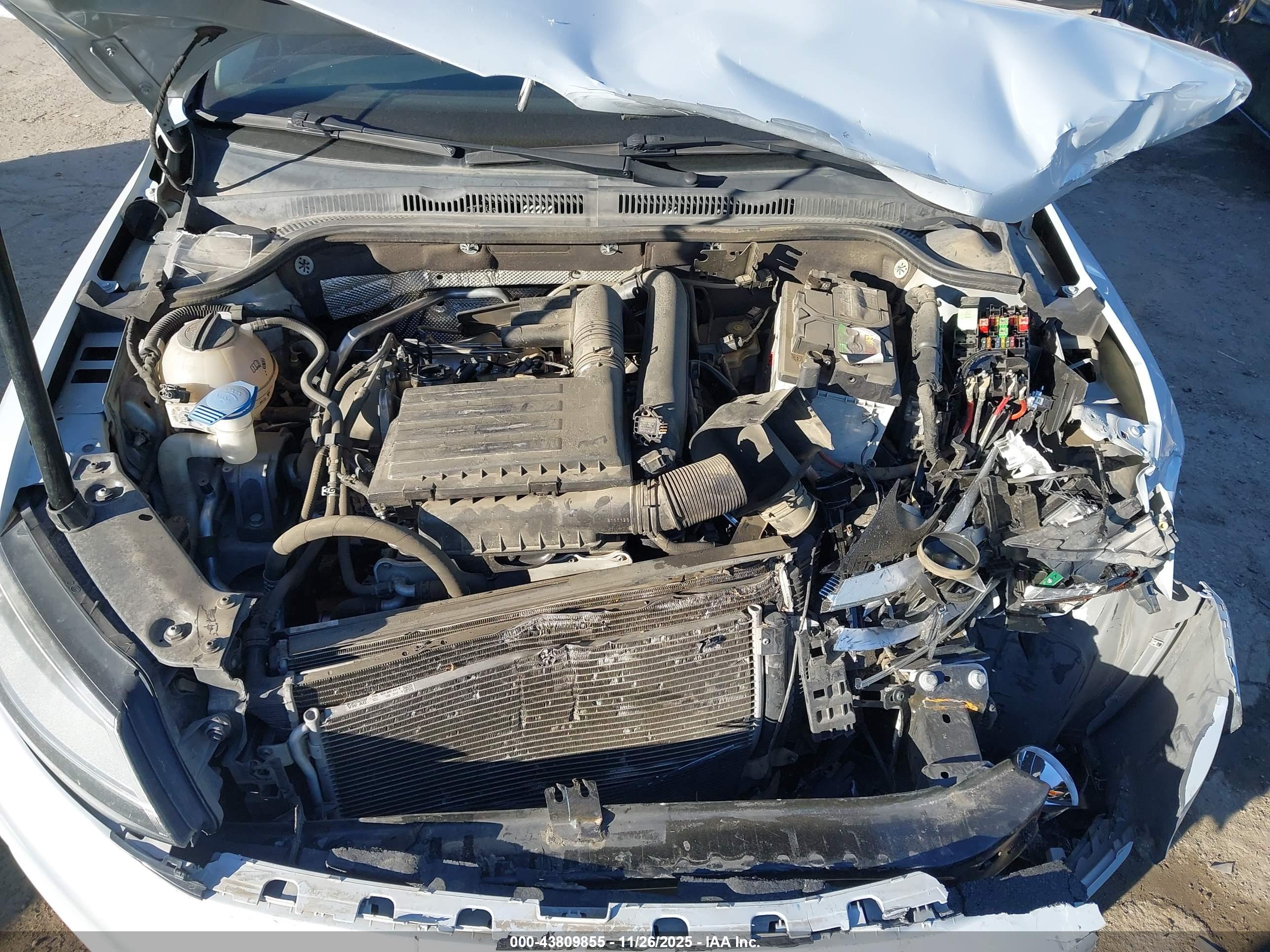 VOLKSWAGEN JETTA image 10