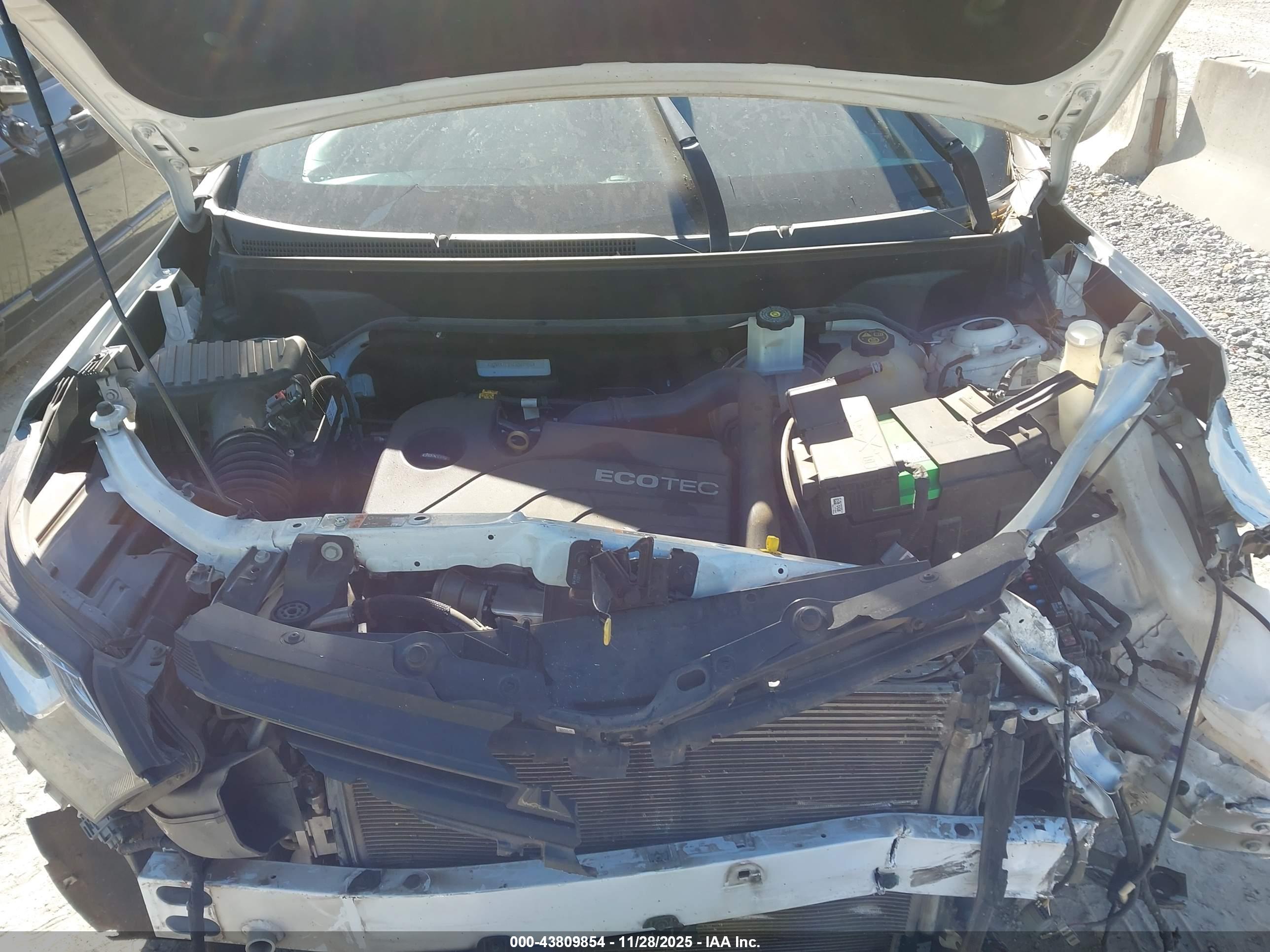 CHEVROLET EQUINOX image 10
