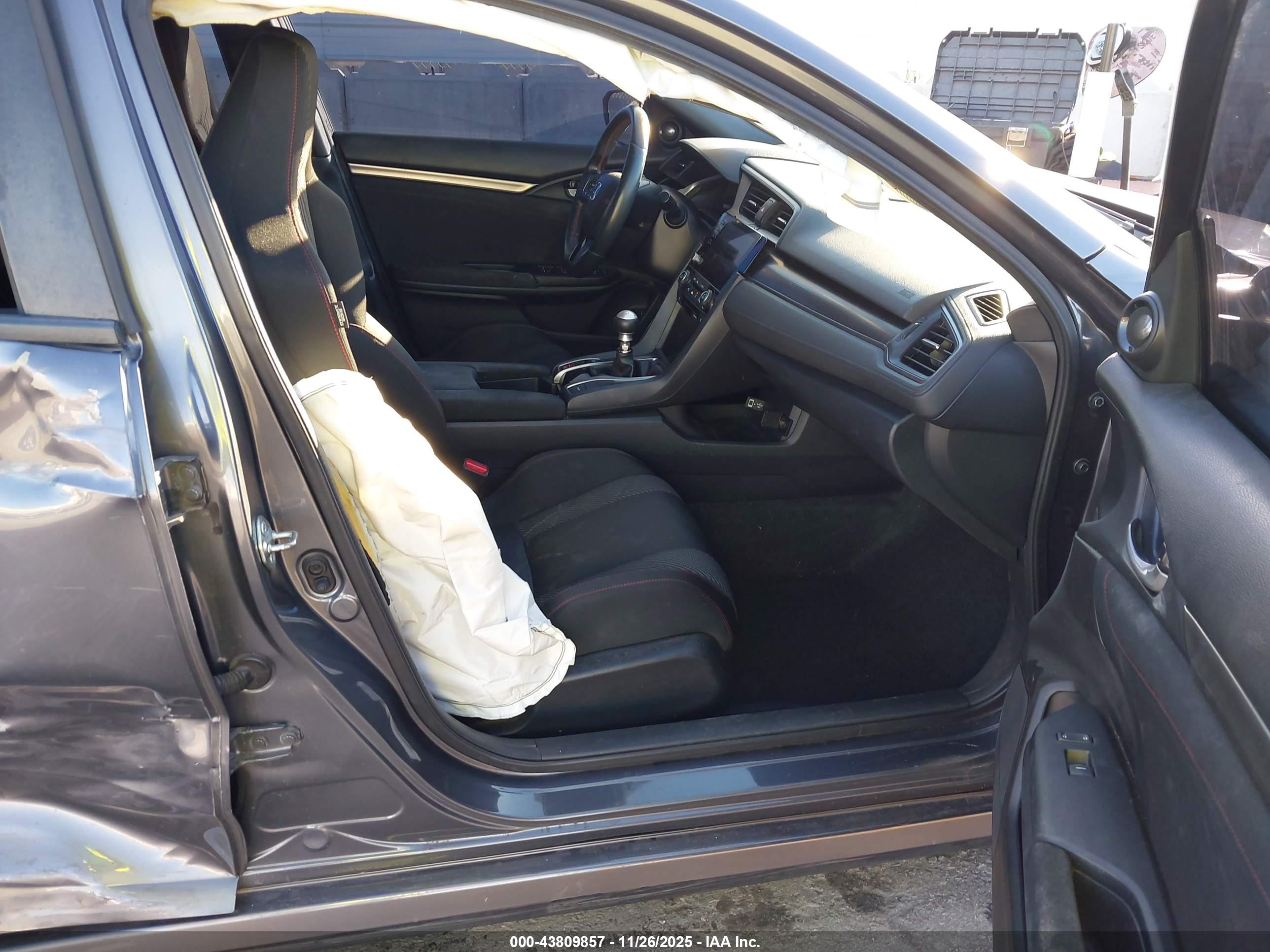 HONDA CIVIC image 5