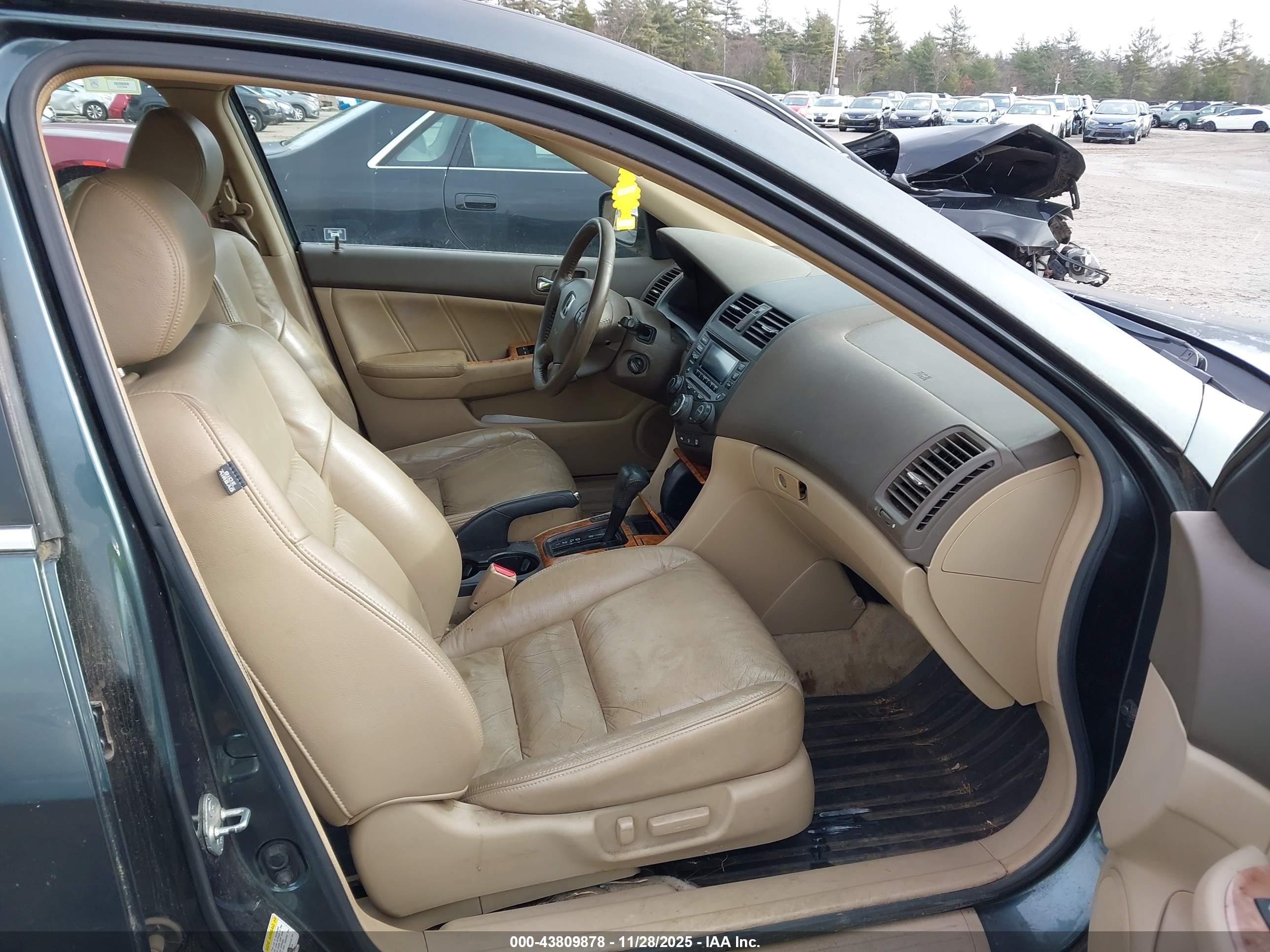 HONDA ACCORD image 5
