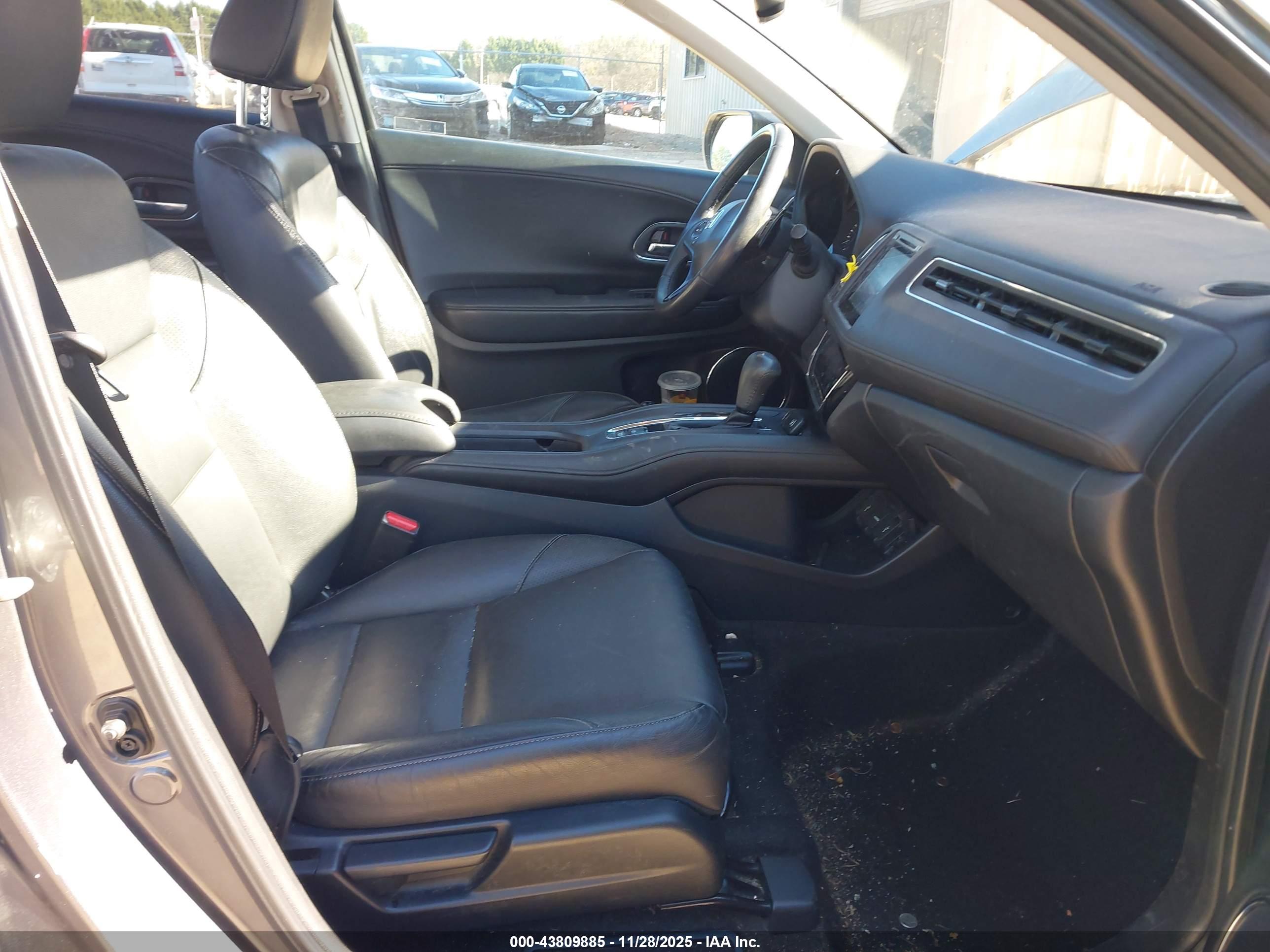 HONDA HR-V image 5