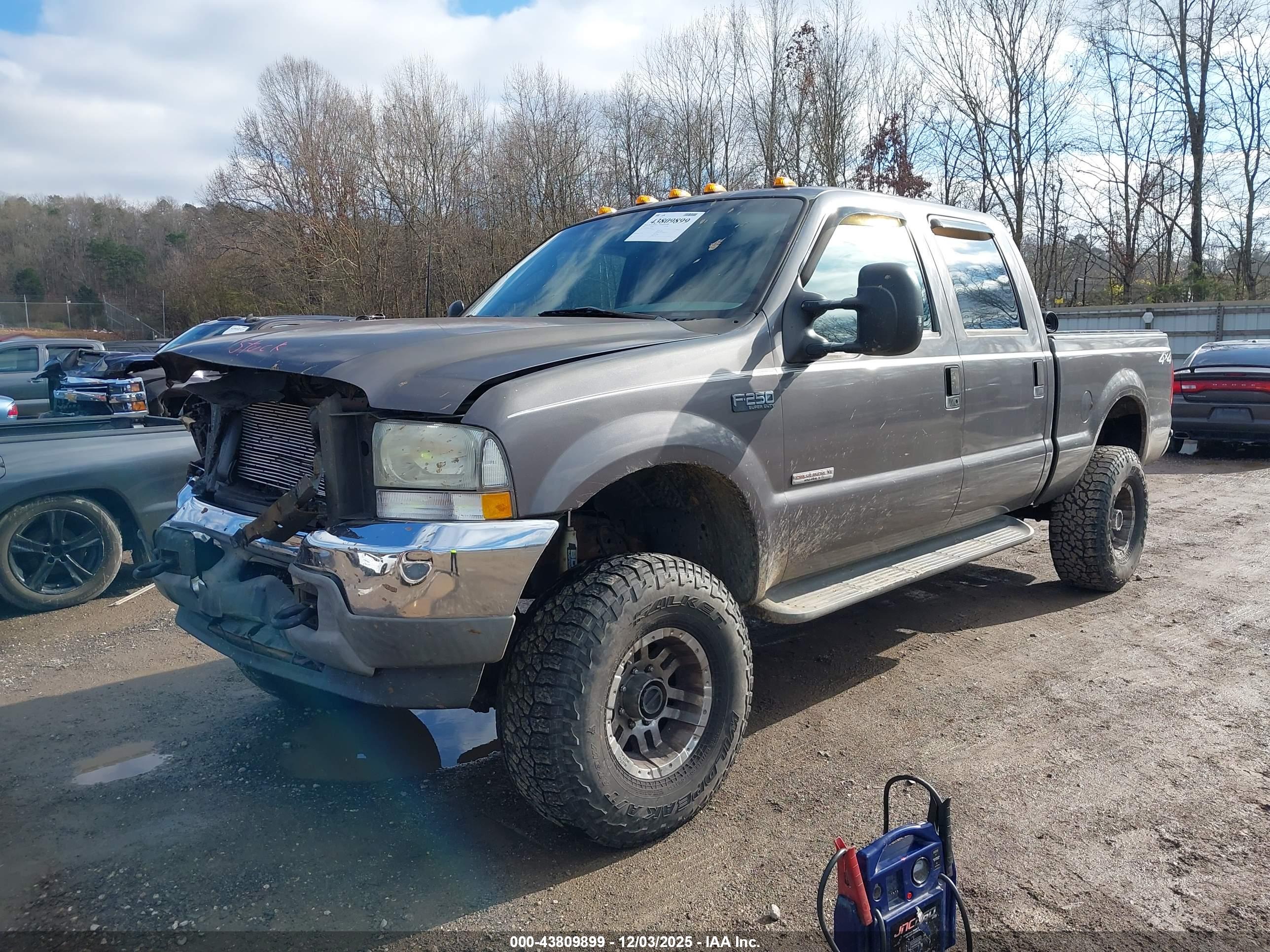 FORD F-250 image 2