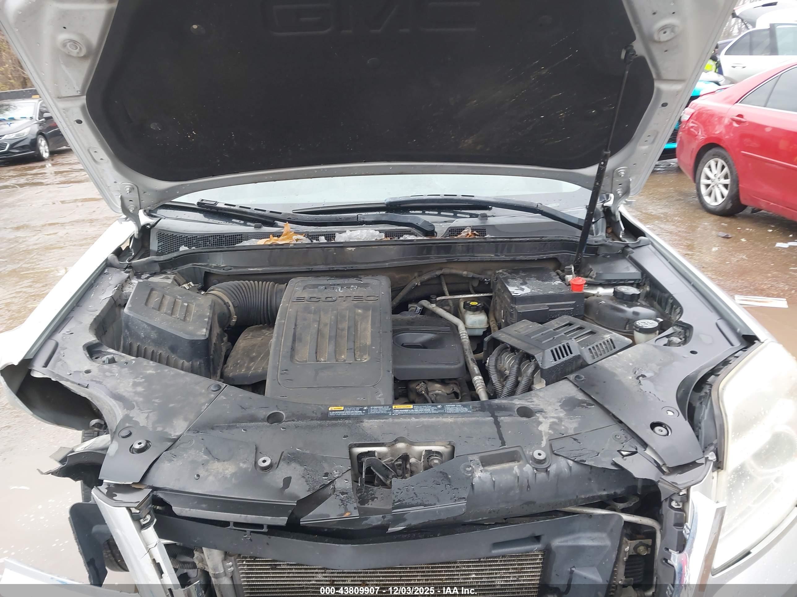 GMC TERRAIN image 10
