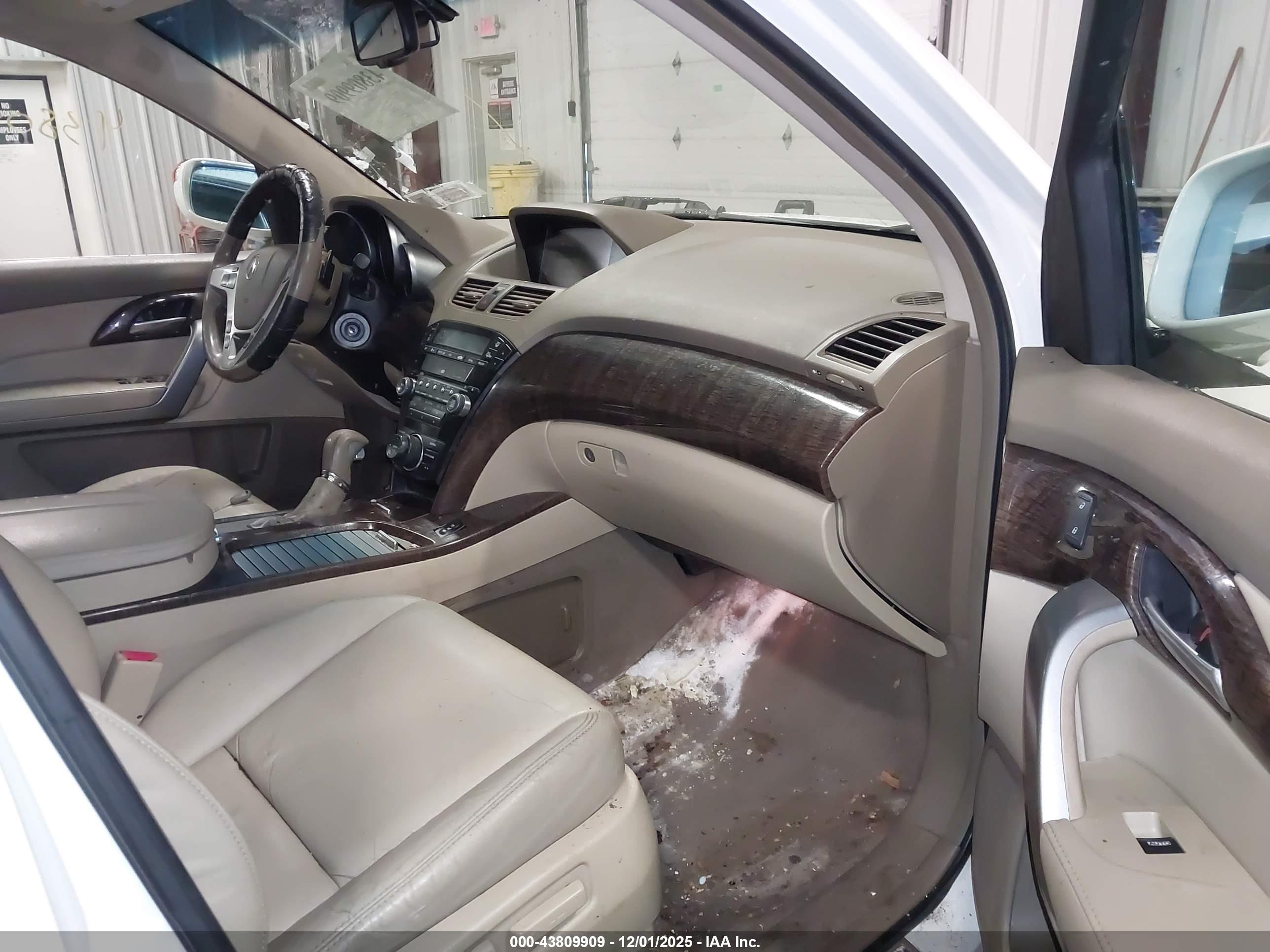 ACURA MDX image 5