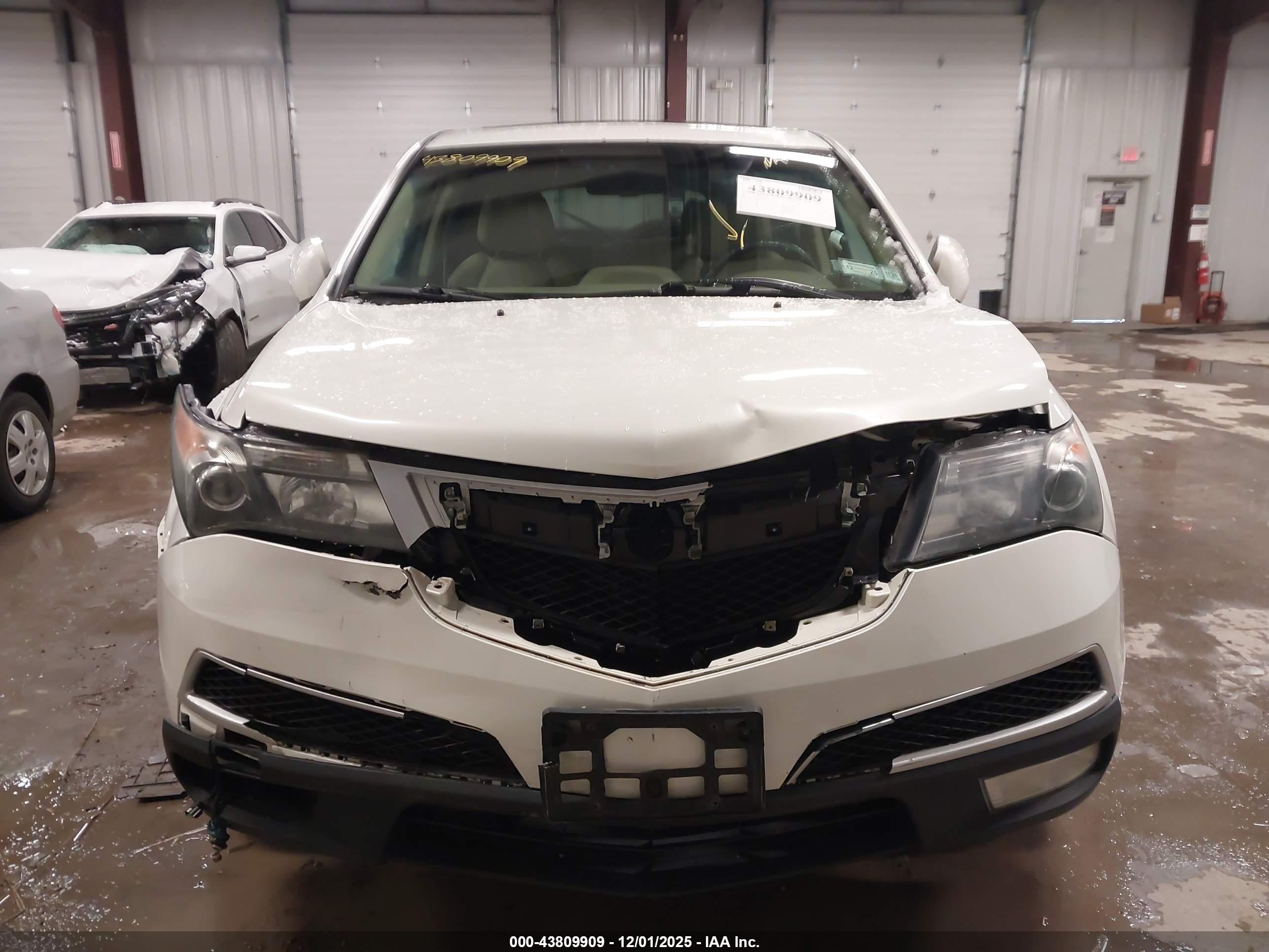 ACURA MDX image 6