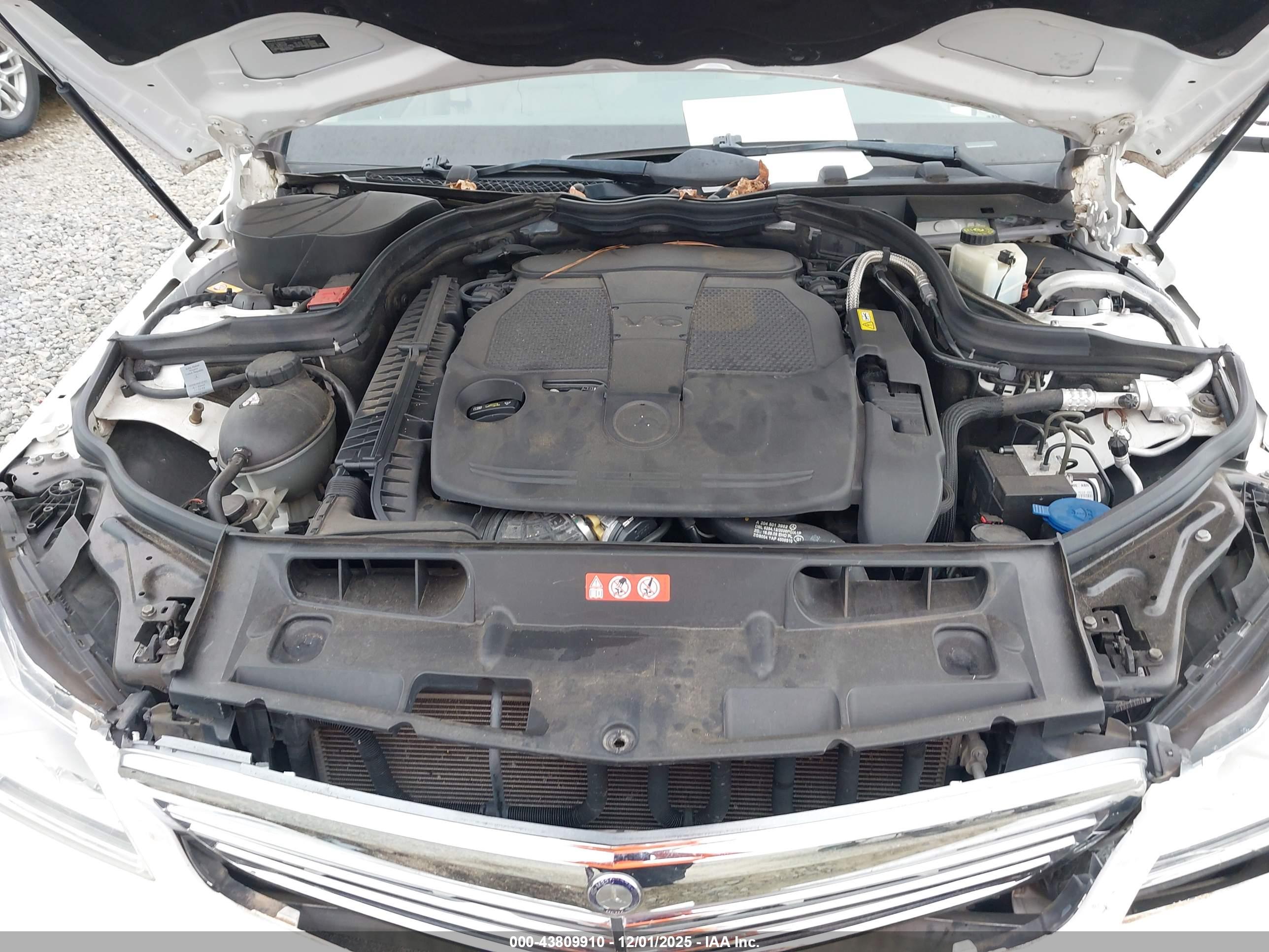 MERCEDES-BENZ C image 10
