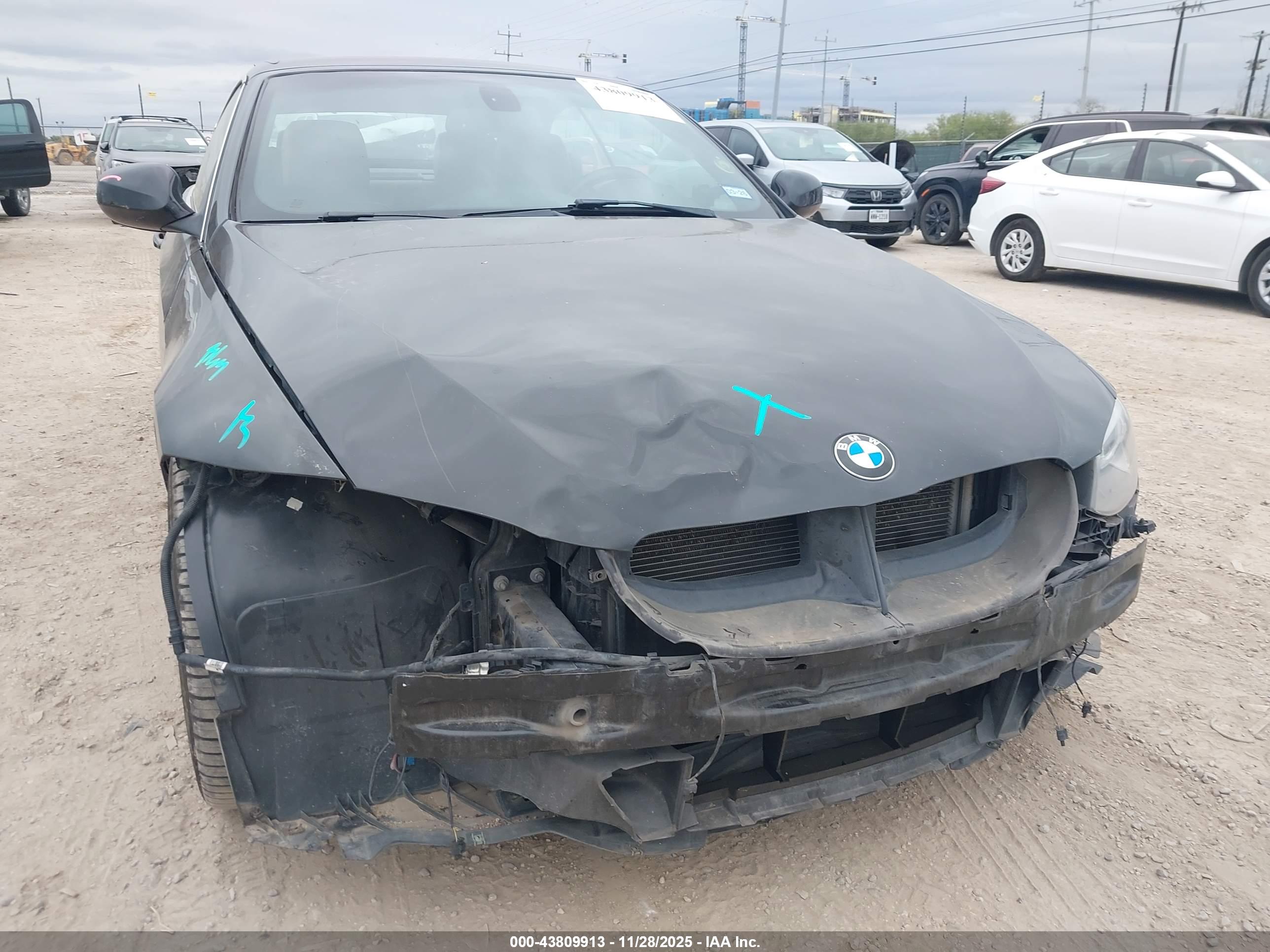 BMW 328I image 6