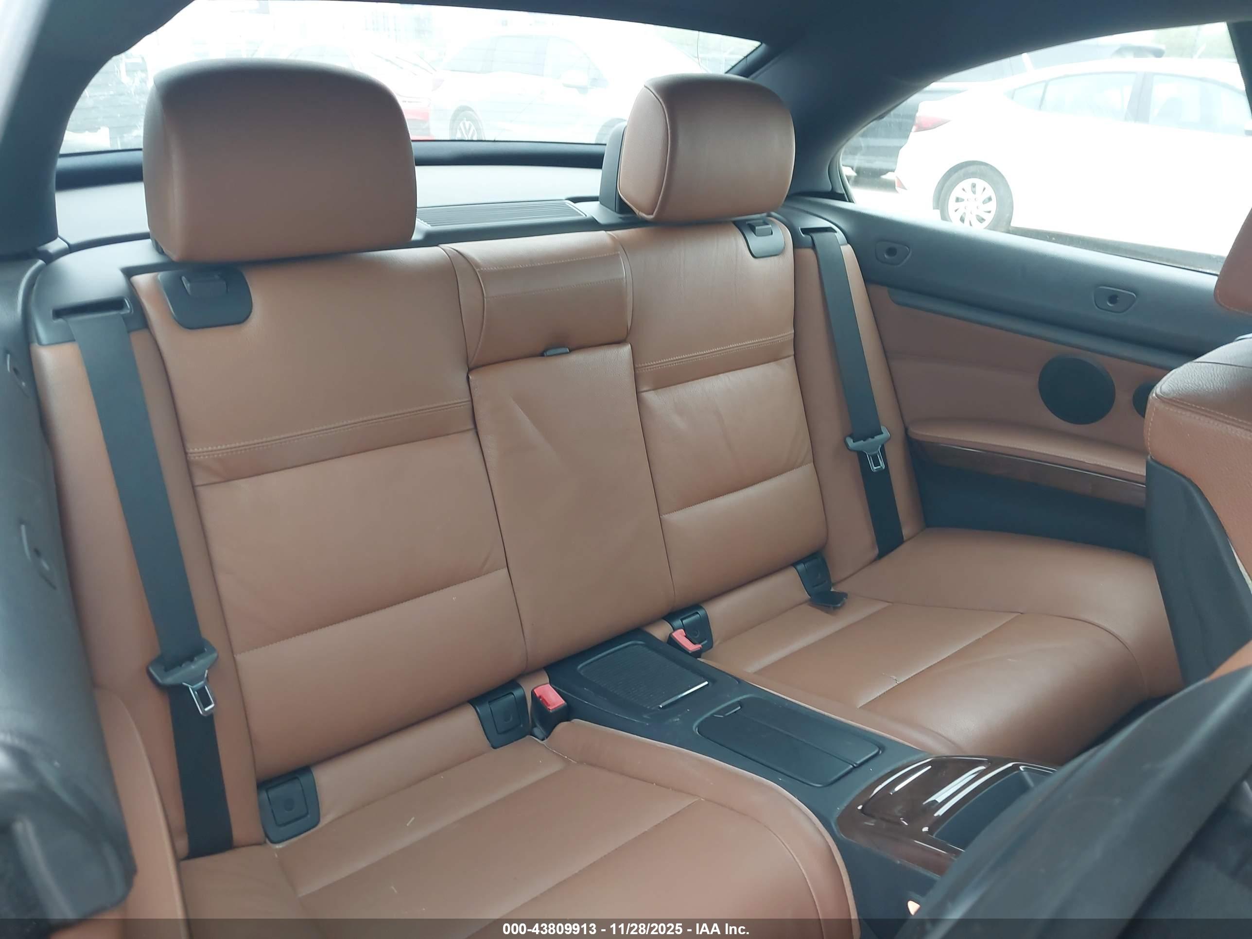BMW 328I image 8