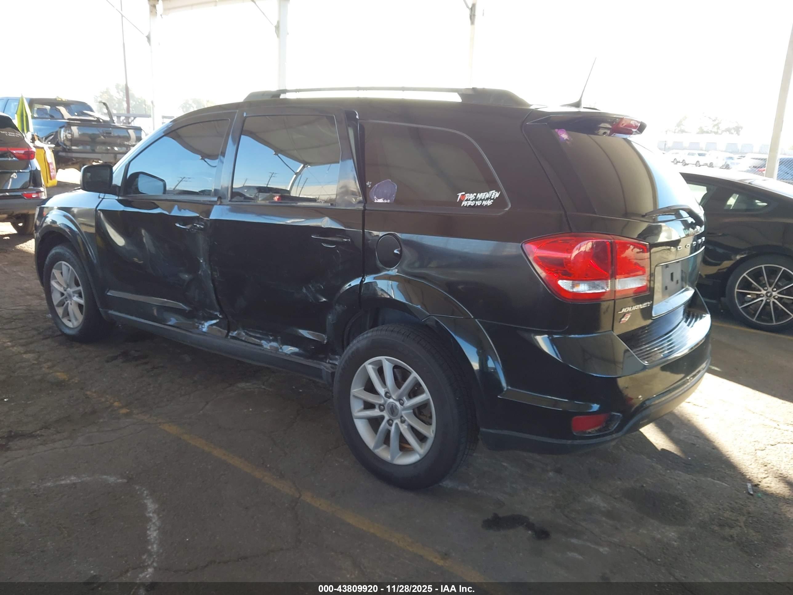 DODGE JOURNEY image 3