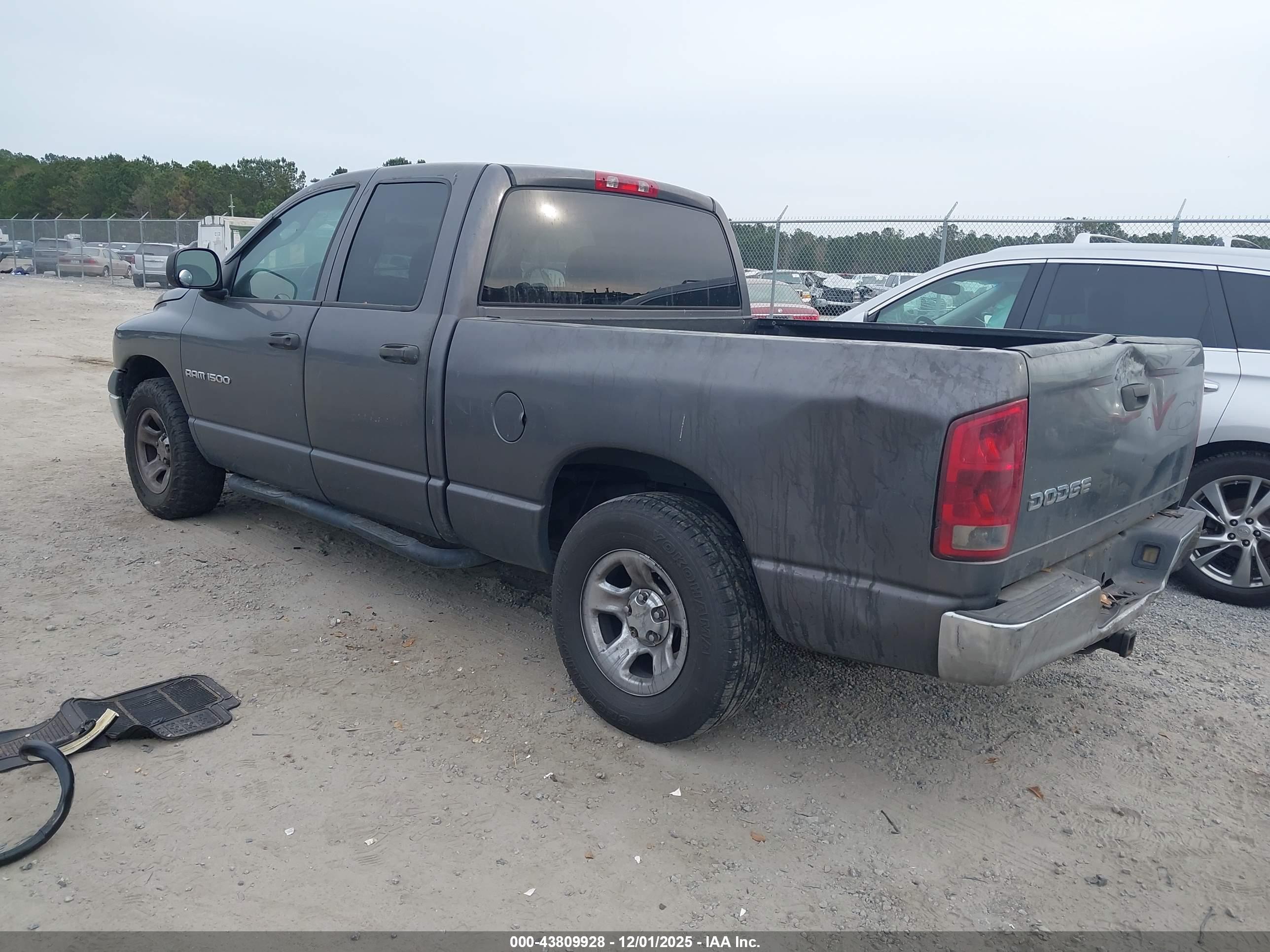 DODGE RAM image 3