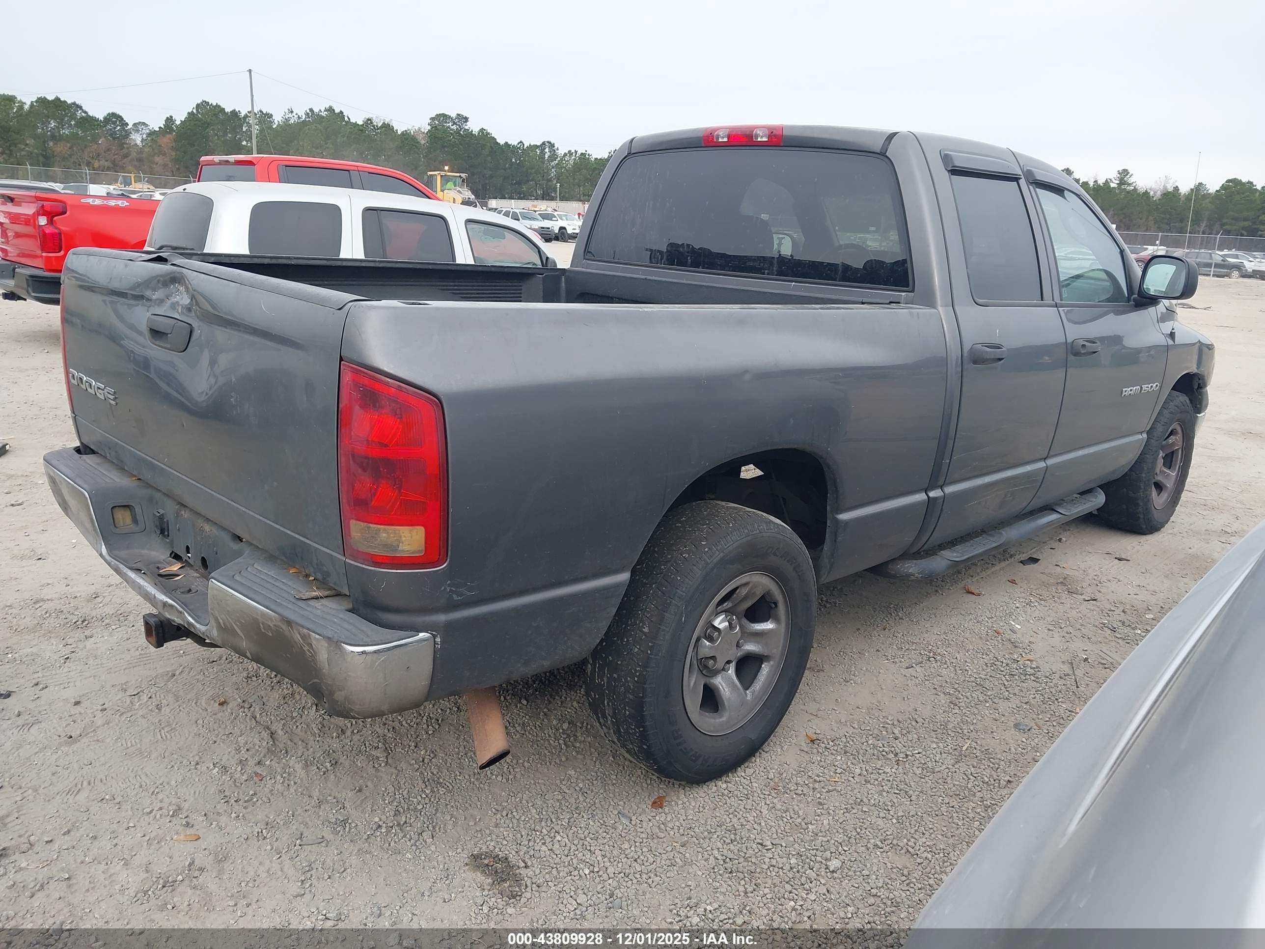 DODGE RAM image 4
