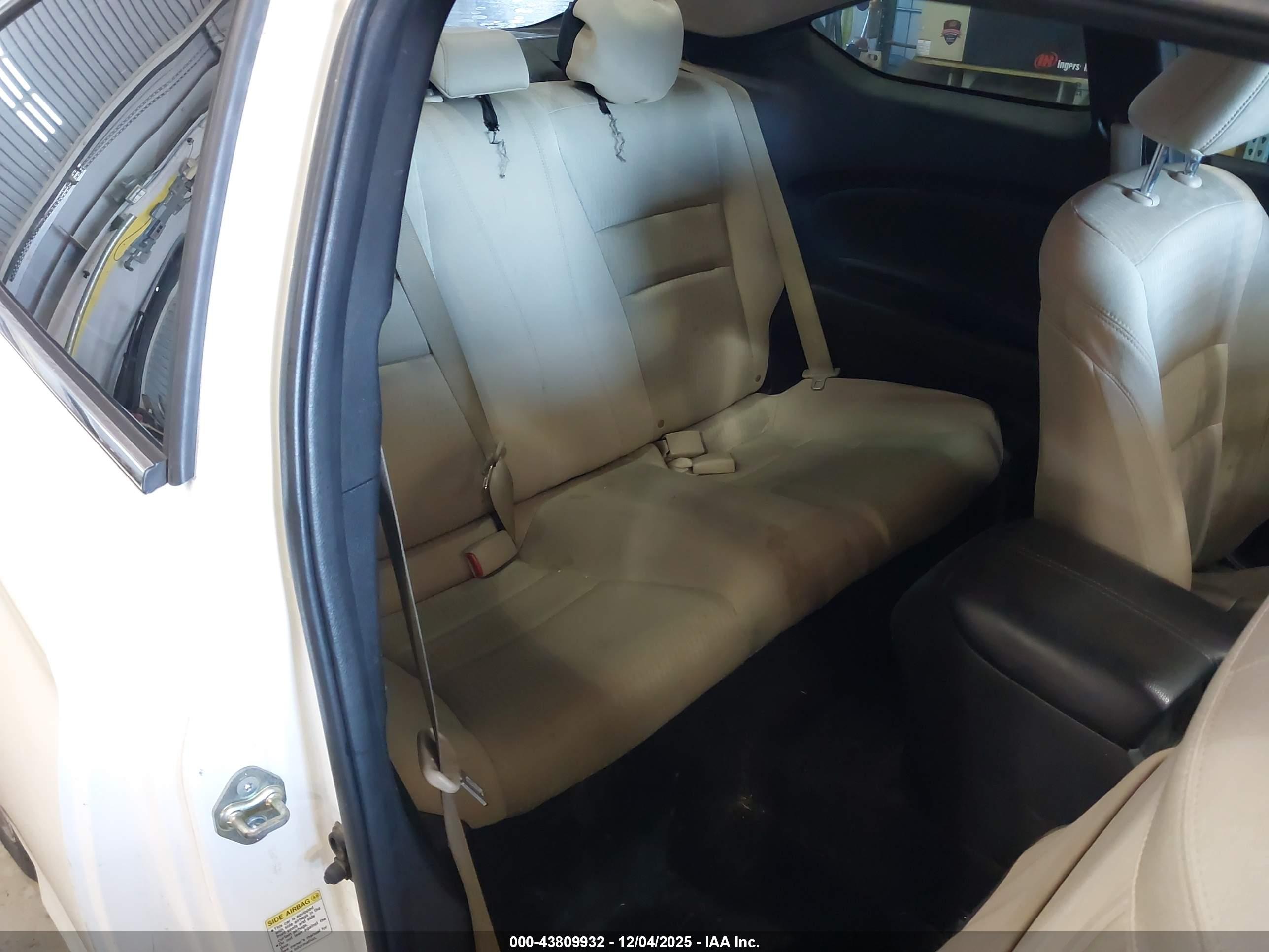 HONDA ACCORD image 8