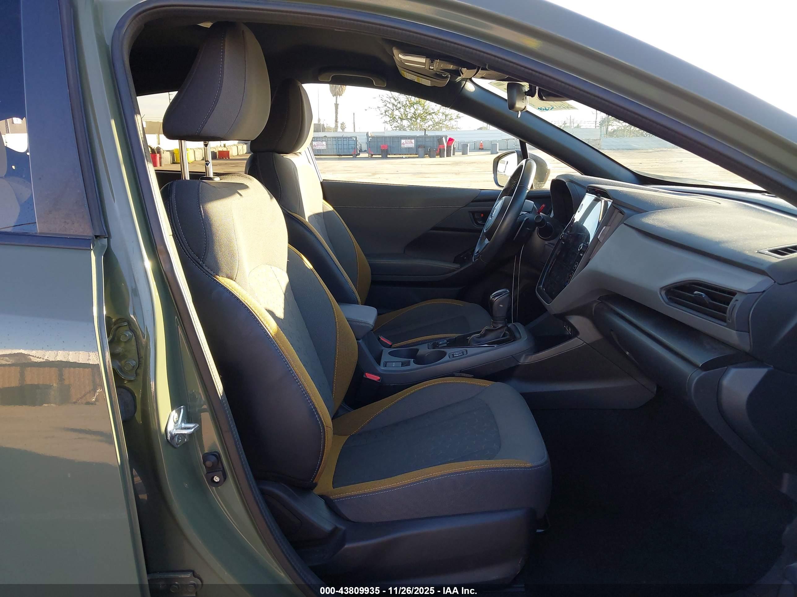 SUBARU CROSSTREK image 5