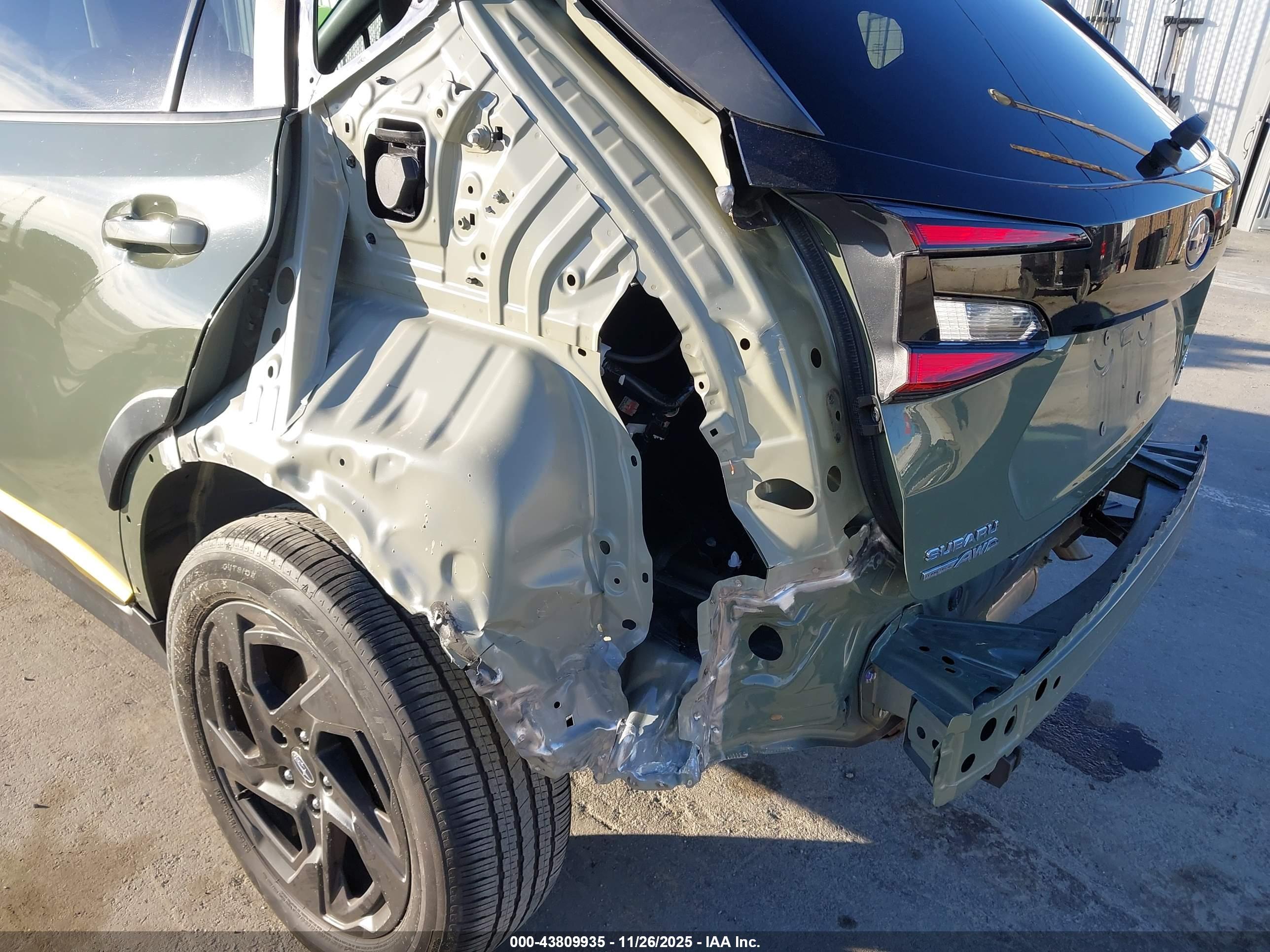 SUBARU CROSSTREK image 6