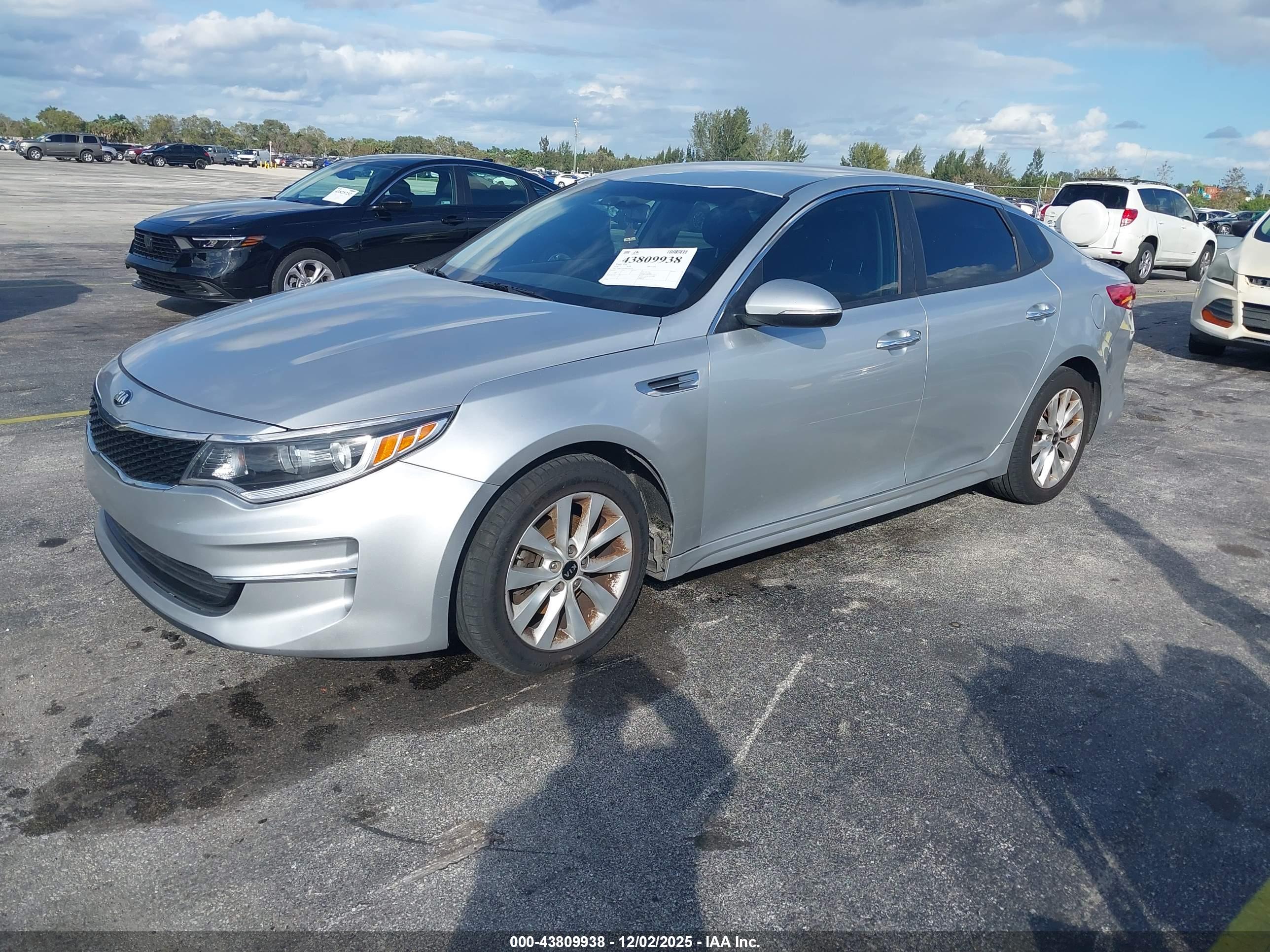 KIA OPTIMA image 2