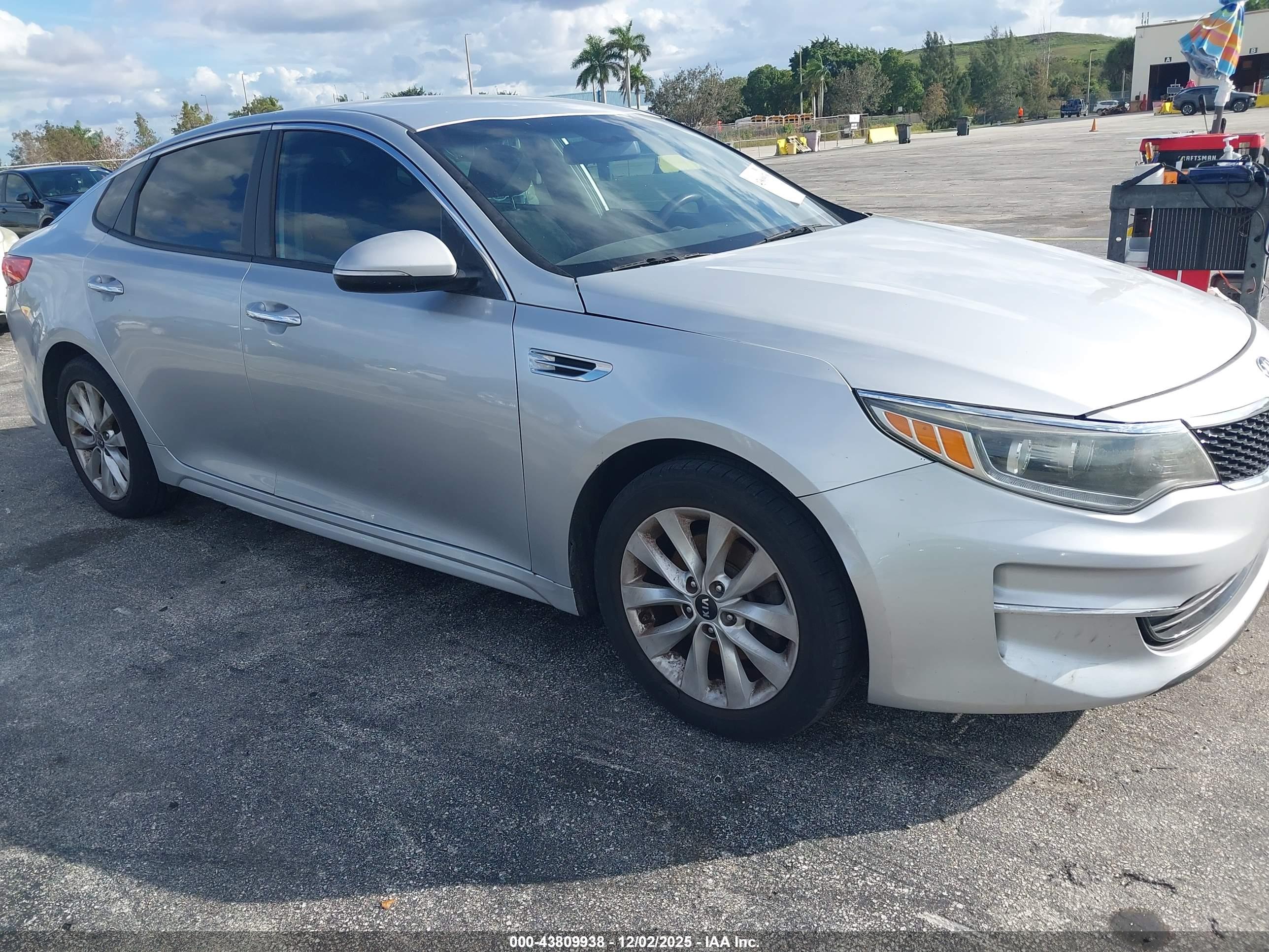 KIA OPTIMA image 6
