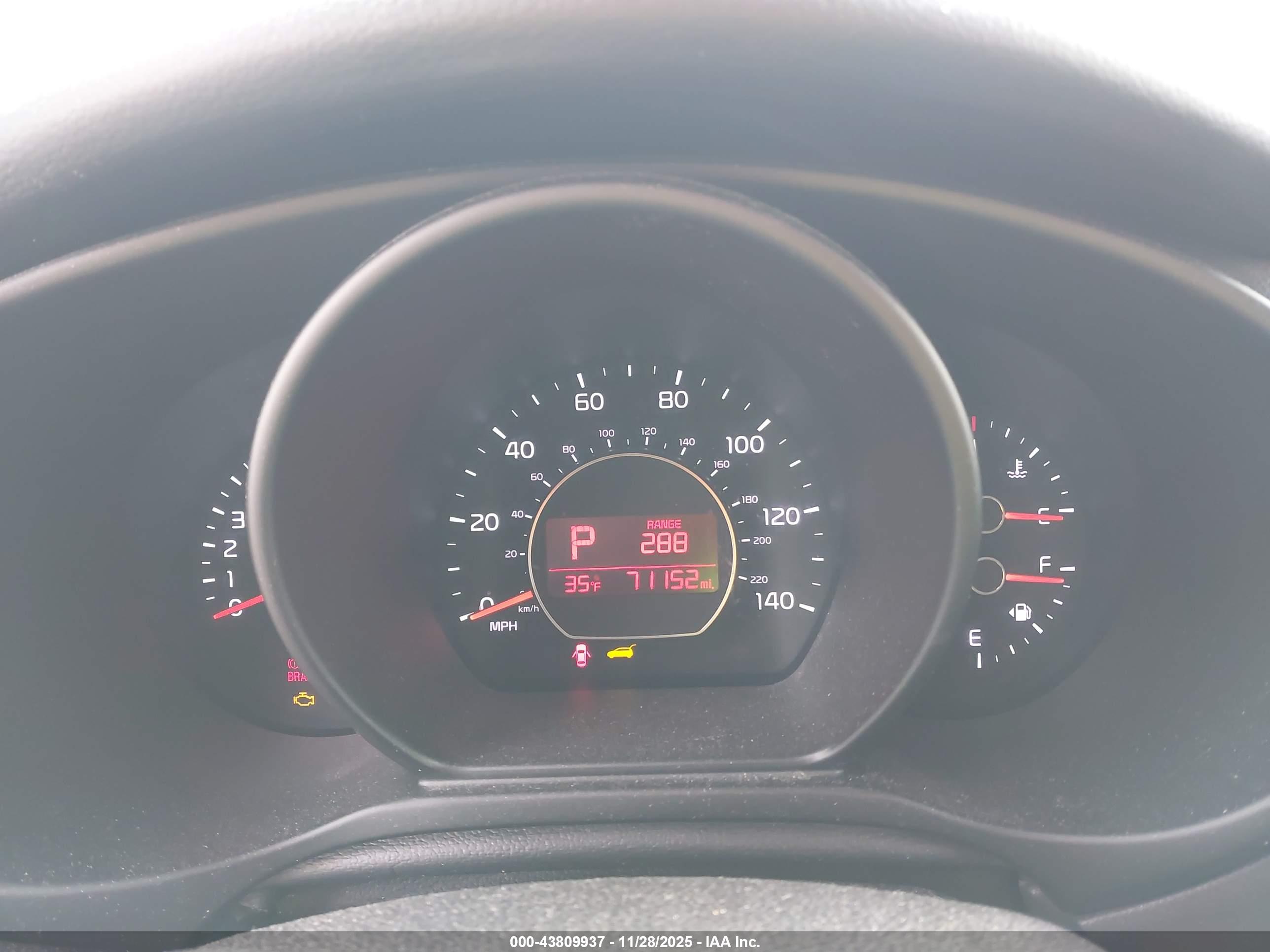 KIA SOUL image 7