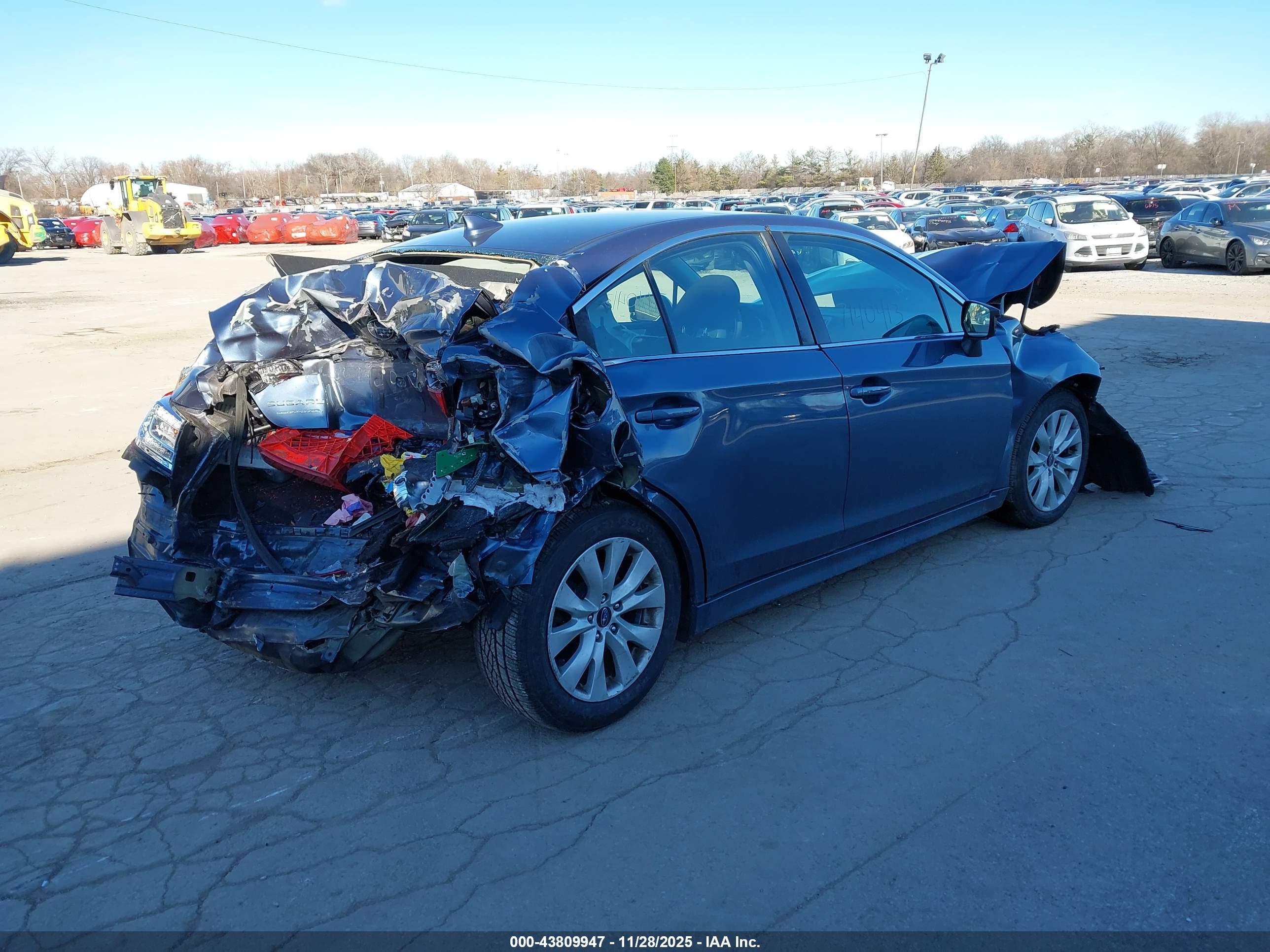 SUBARU LEGACY image 4