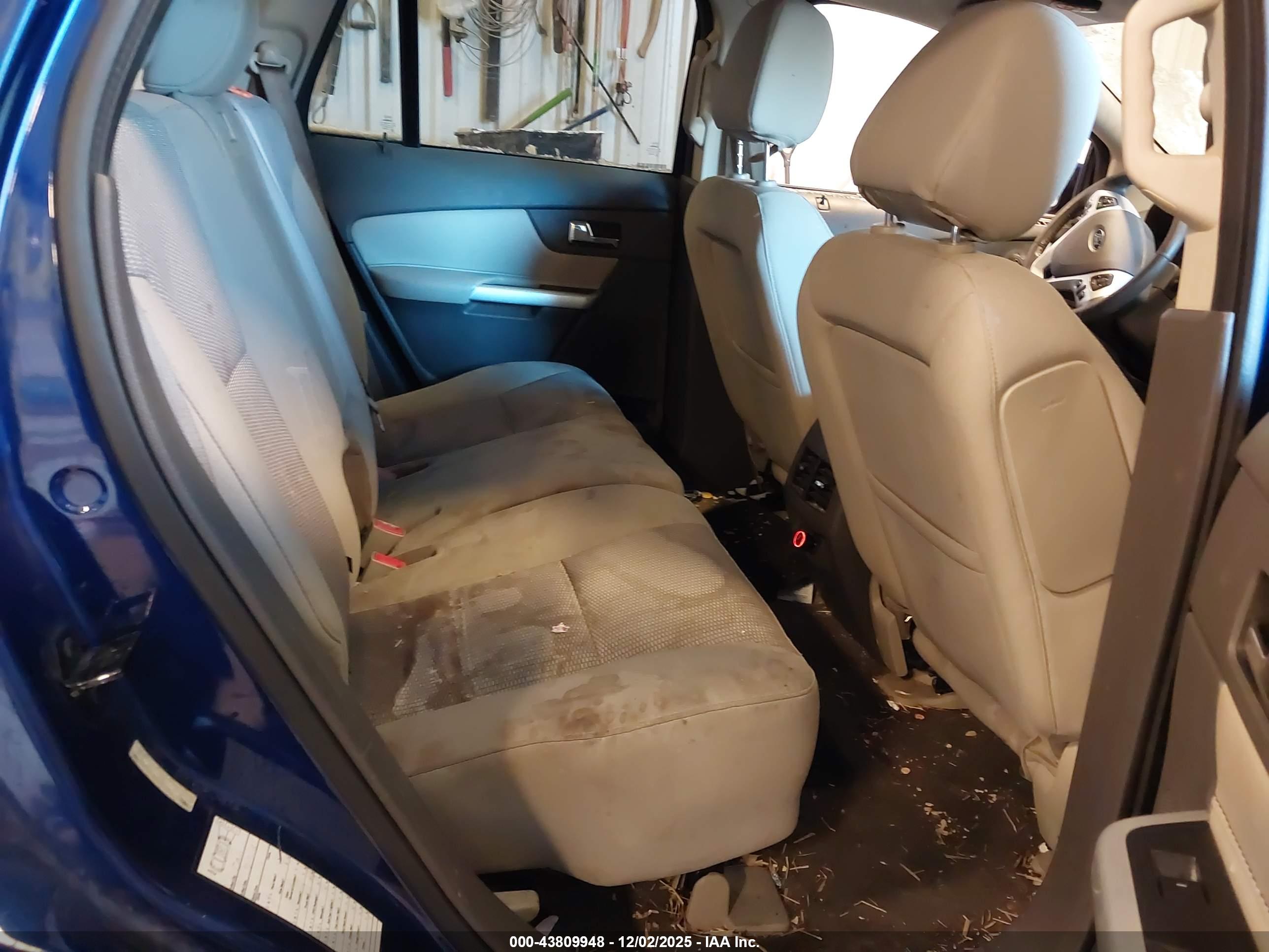 FORD EDGE image 8