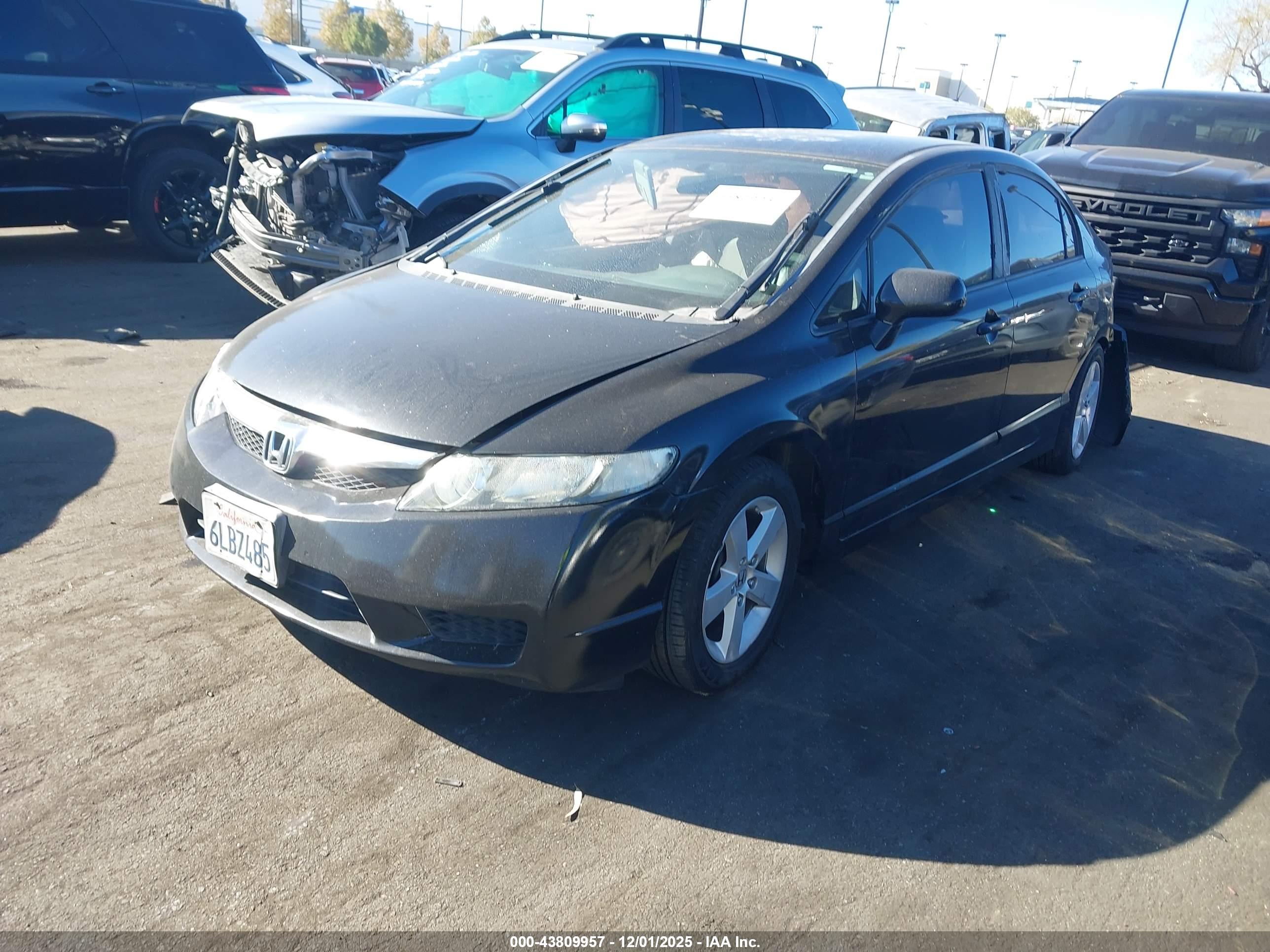 HONDA CIVIC image 2