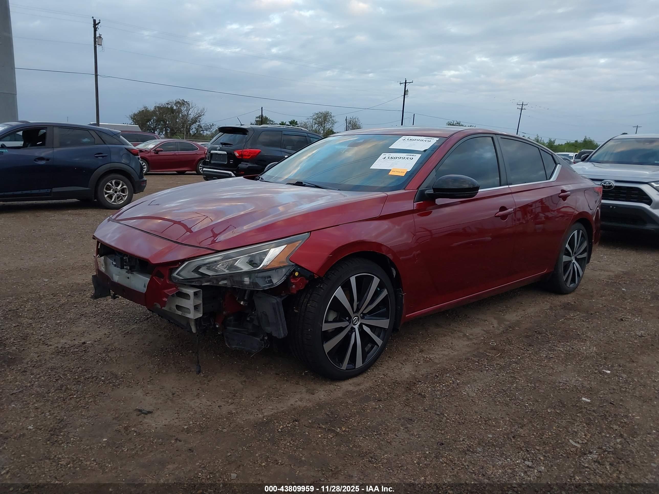 NISSAN ALTIMA image 2