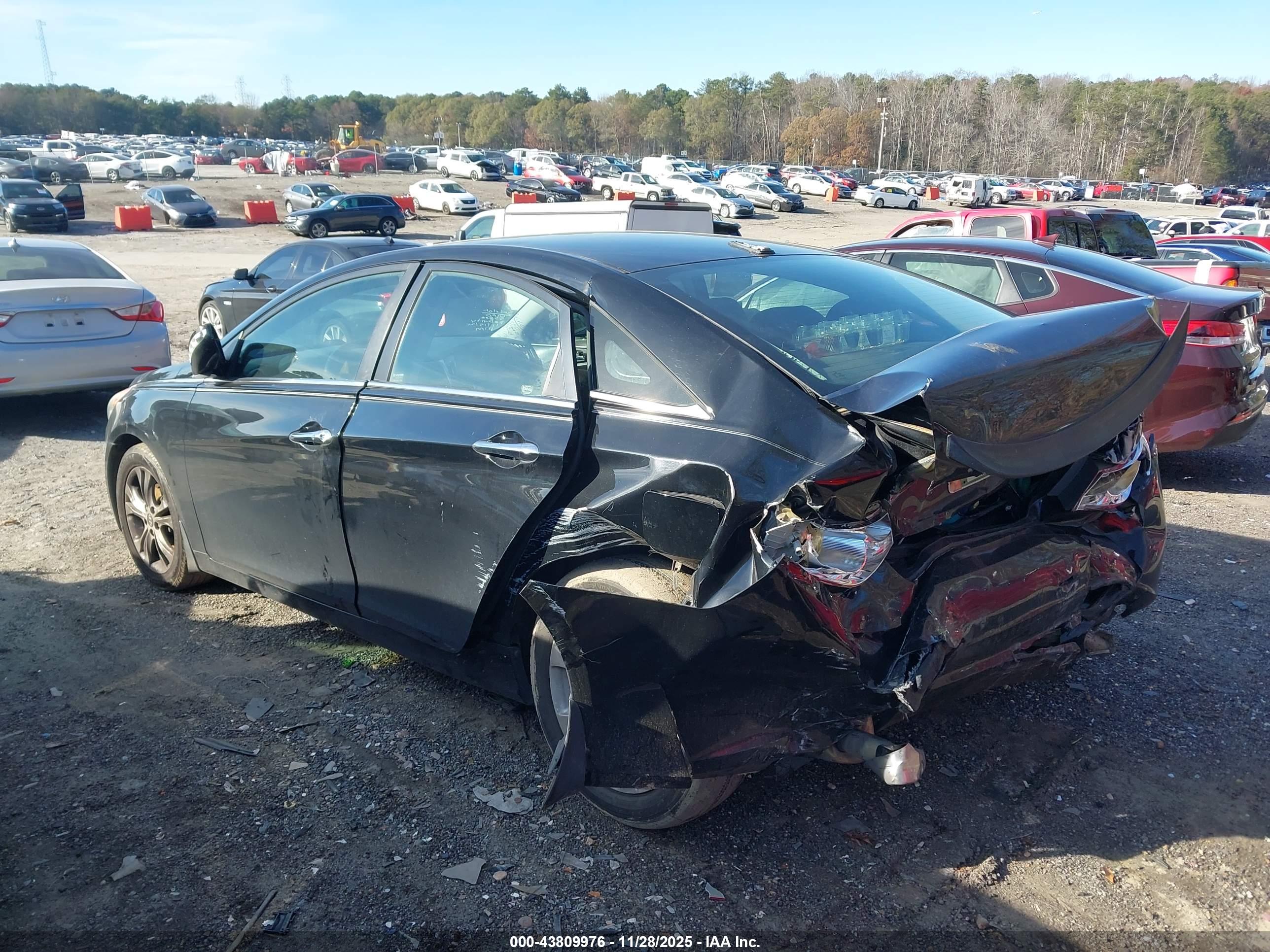 HYUNDAI SONATA image 3