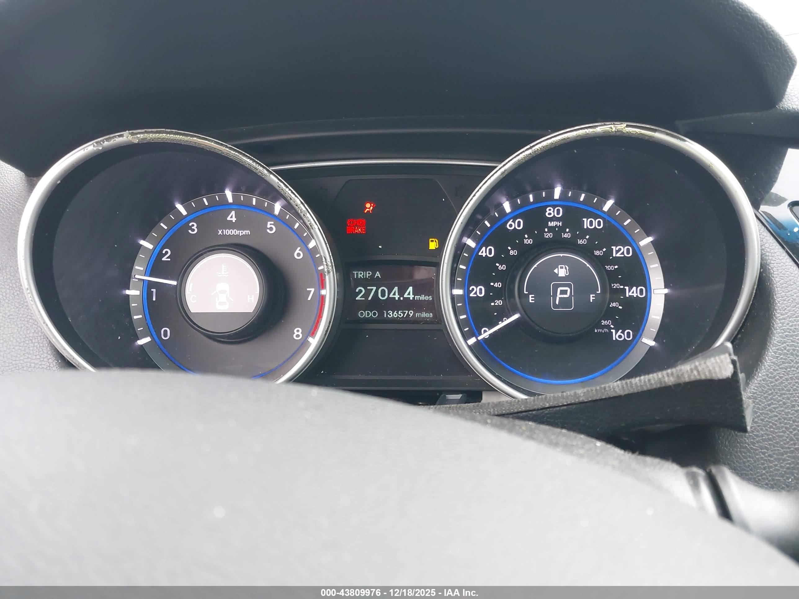HYUNDAI SONATA image 7